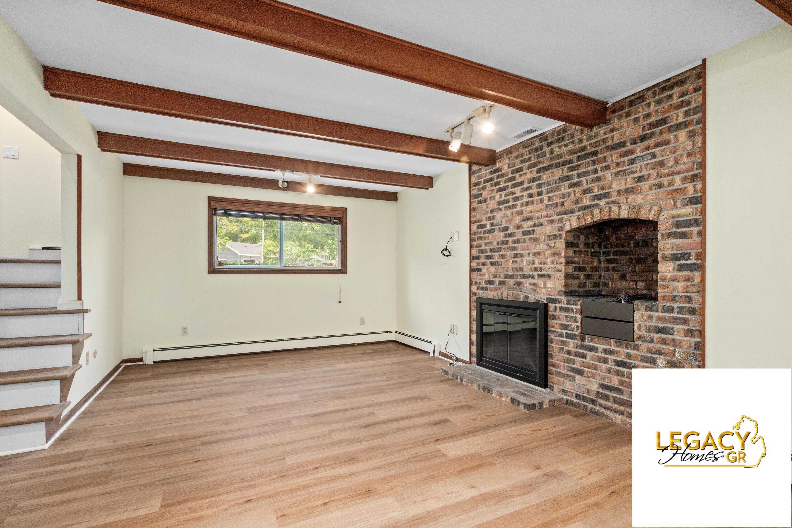 1646 Rose Parkway SE Grand Rapids MI 49506