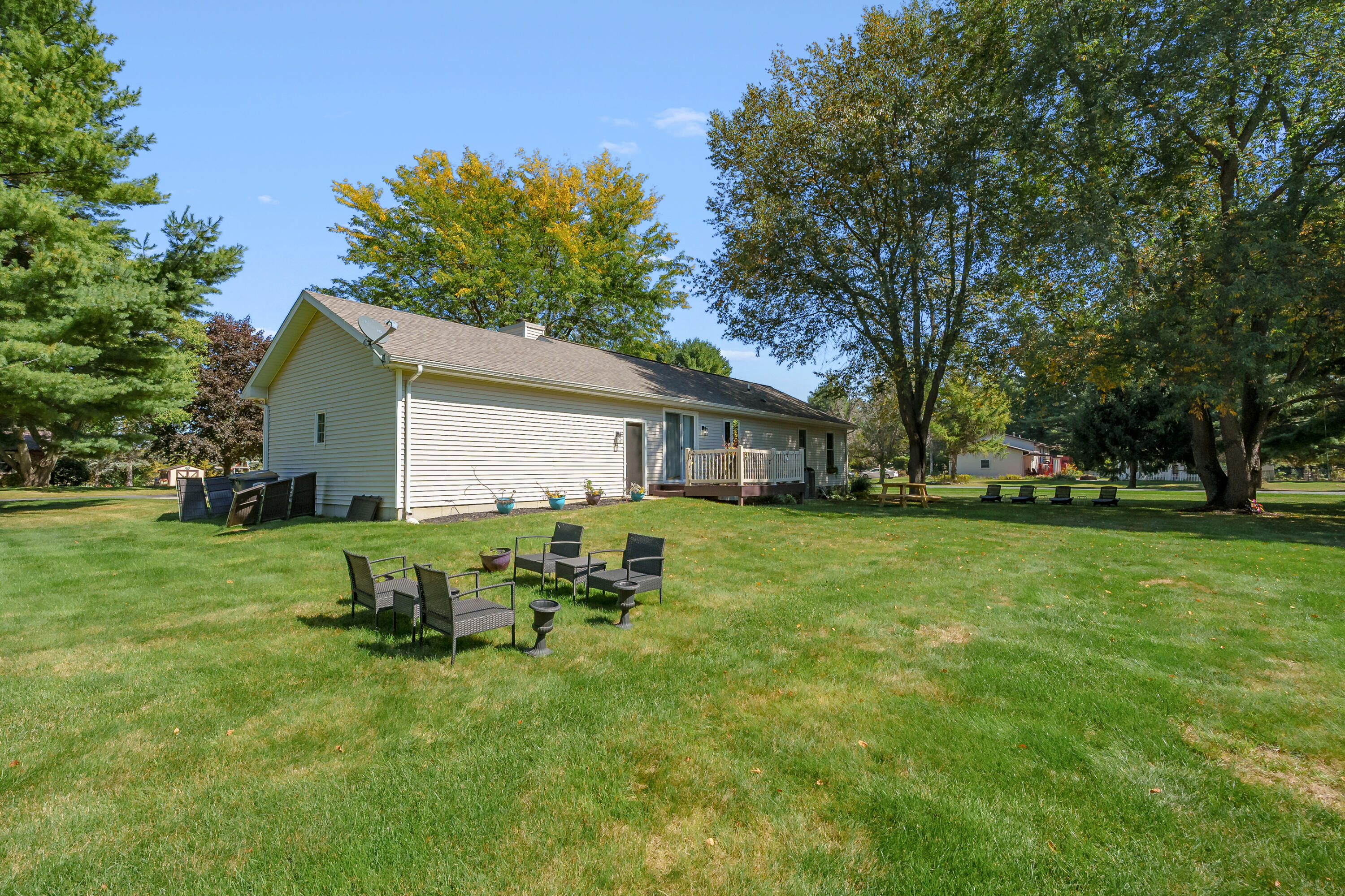 68325 Riverview Drive South Haven MI 49090