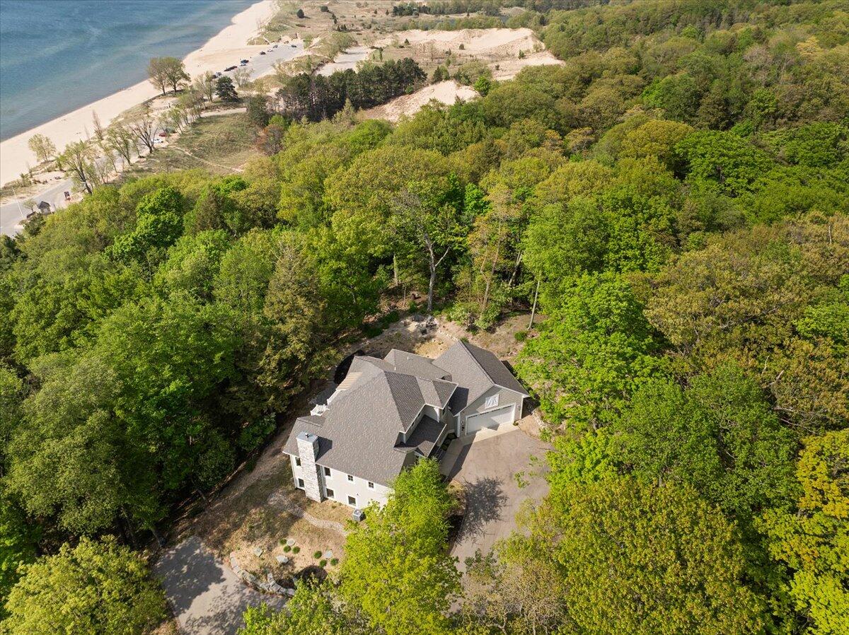 690 Dunegrass Circle Drive Saugatuck MI 49453