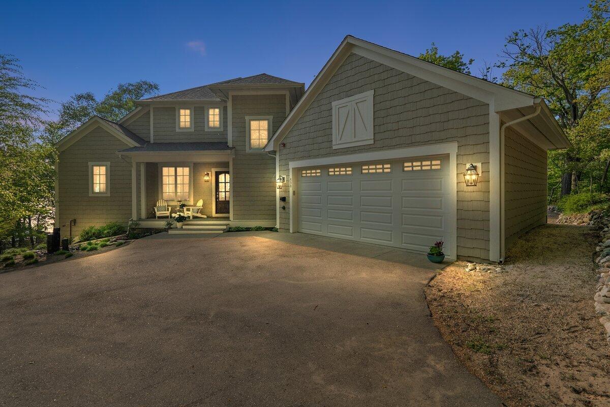 690 Dunegrass Circle Drive Saugatuck MI 49453
