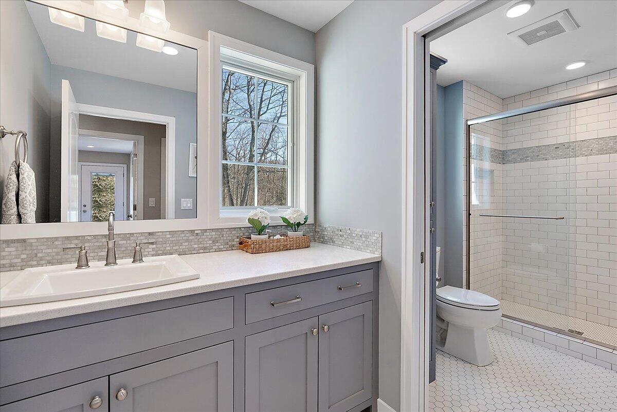 690 Dunegrass Circle Drive Saugatuck MI 49453