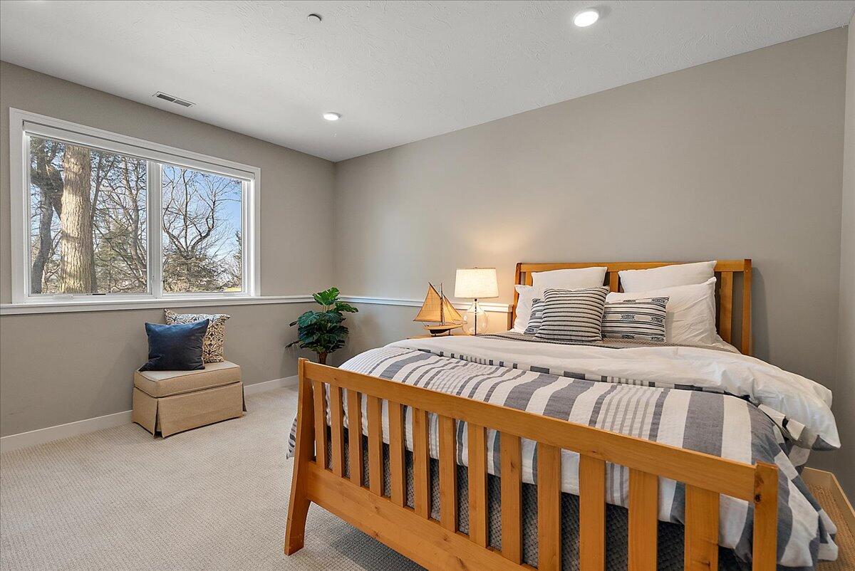 690 Dunegrass Circle Drive Saugatuck MI 49453