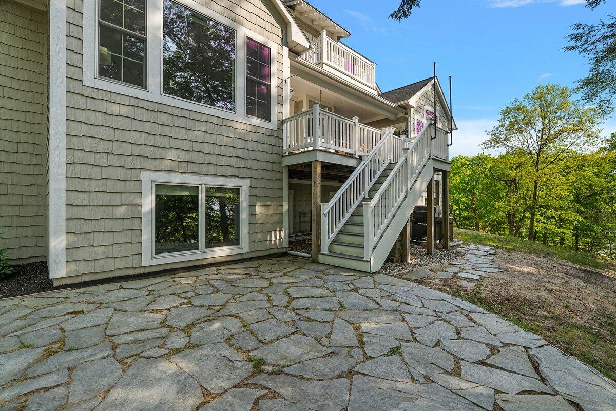 690 Dunegrass Circle Drive Saugatuck MI 49453