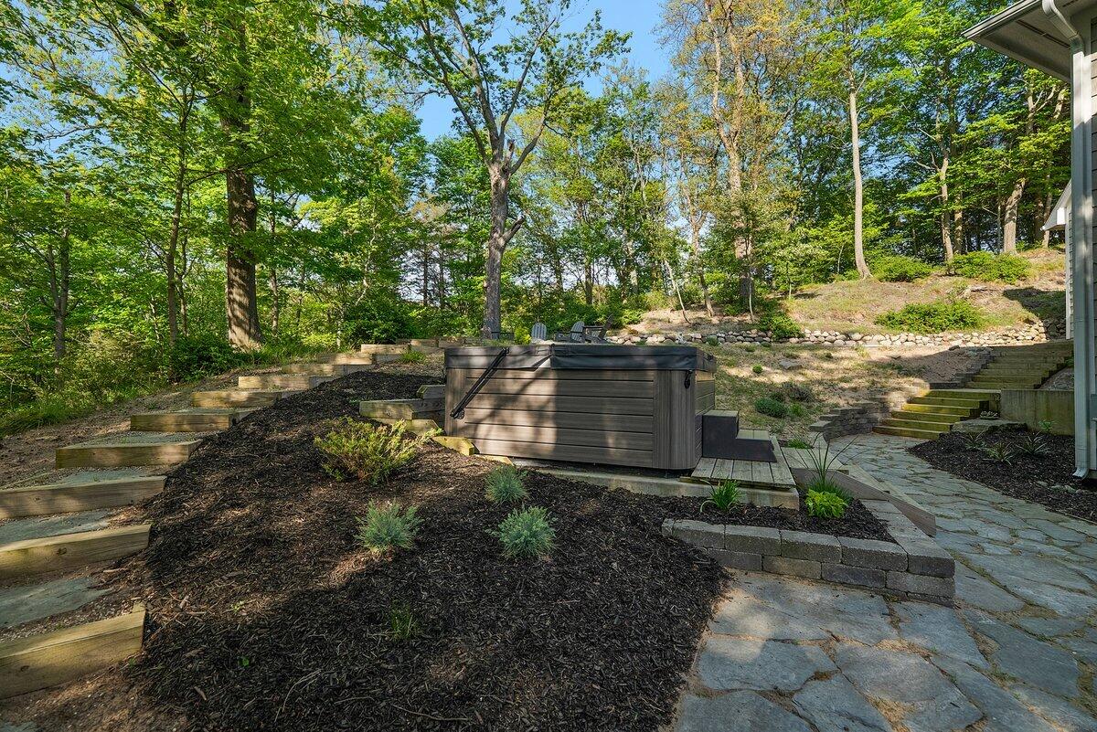 690 Dunegrass Circle Drive Saugatuck MI 49453