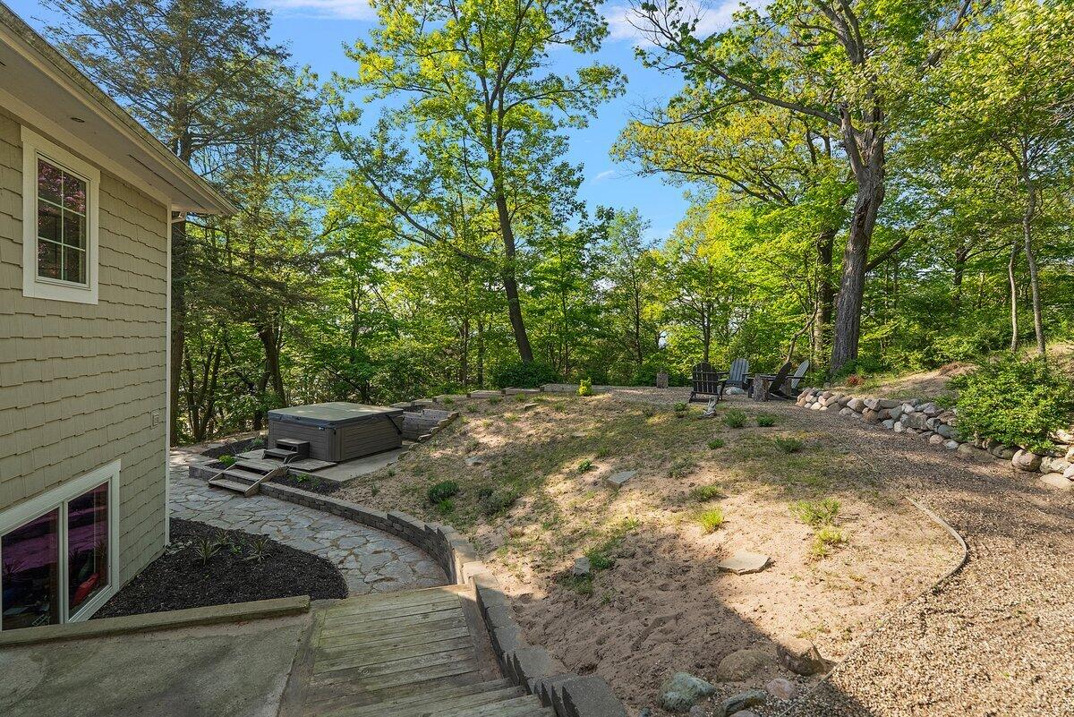 690 Dunegrass Circle Drive Saugatuck MI 49453