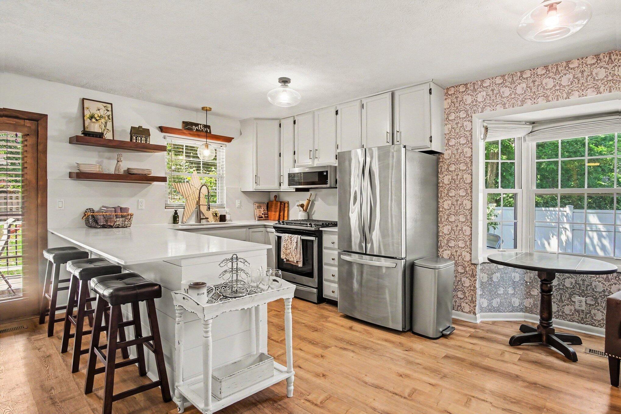 6146 Burton Street SE Grand Rapids MI 49546