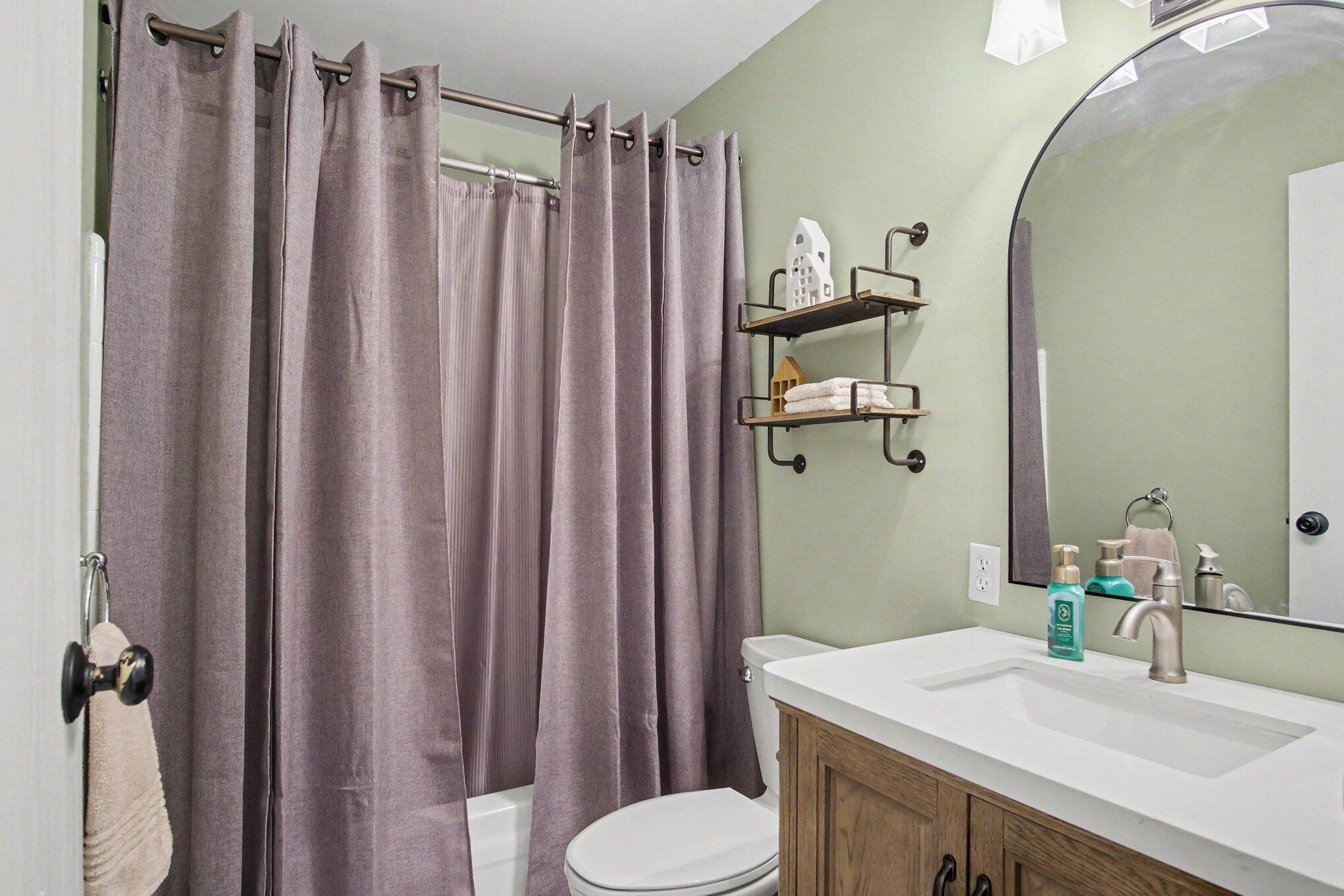 6146 Burton Street SE Grand Rapids MI 49546
