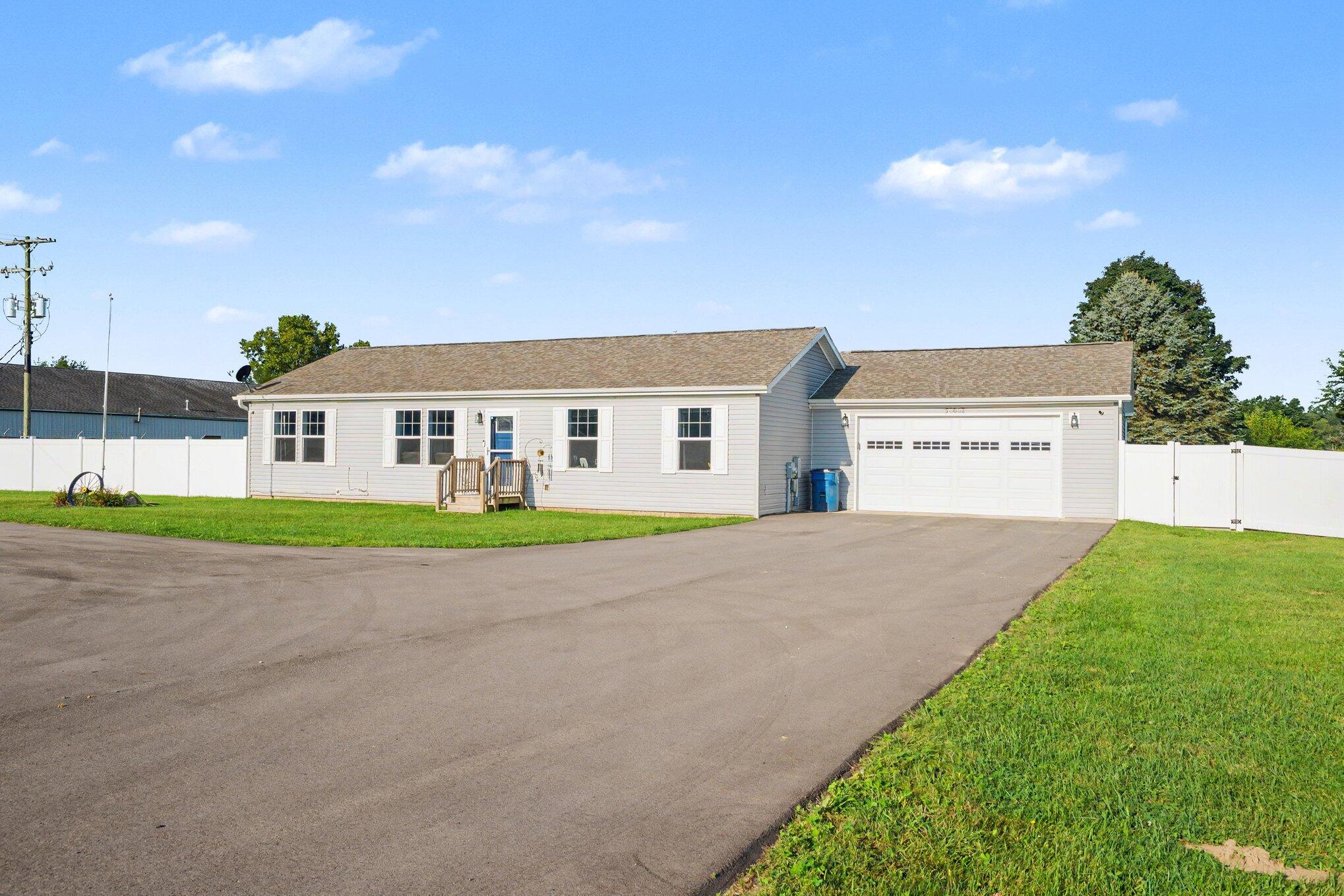 58062 Park Place Dowagiac MI 49047