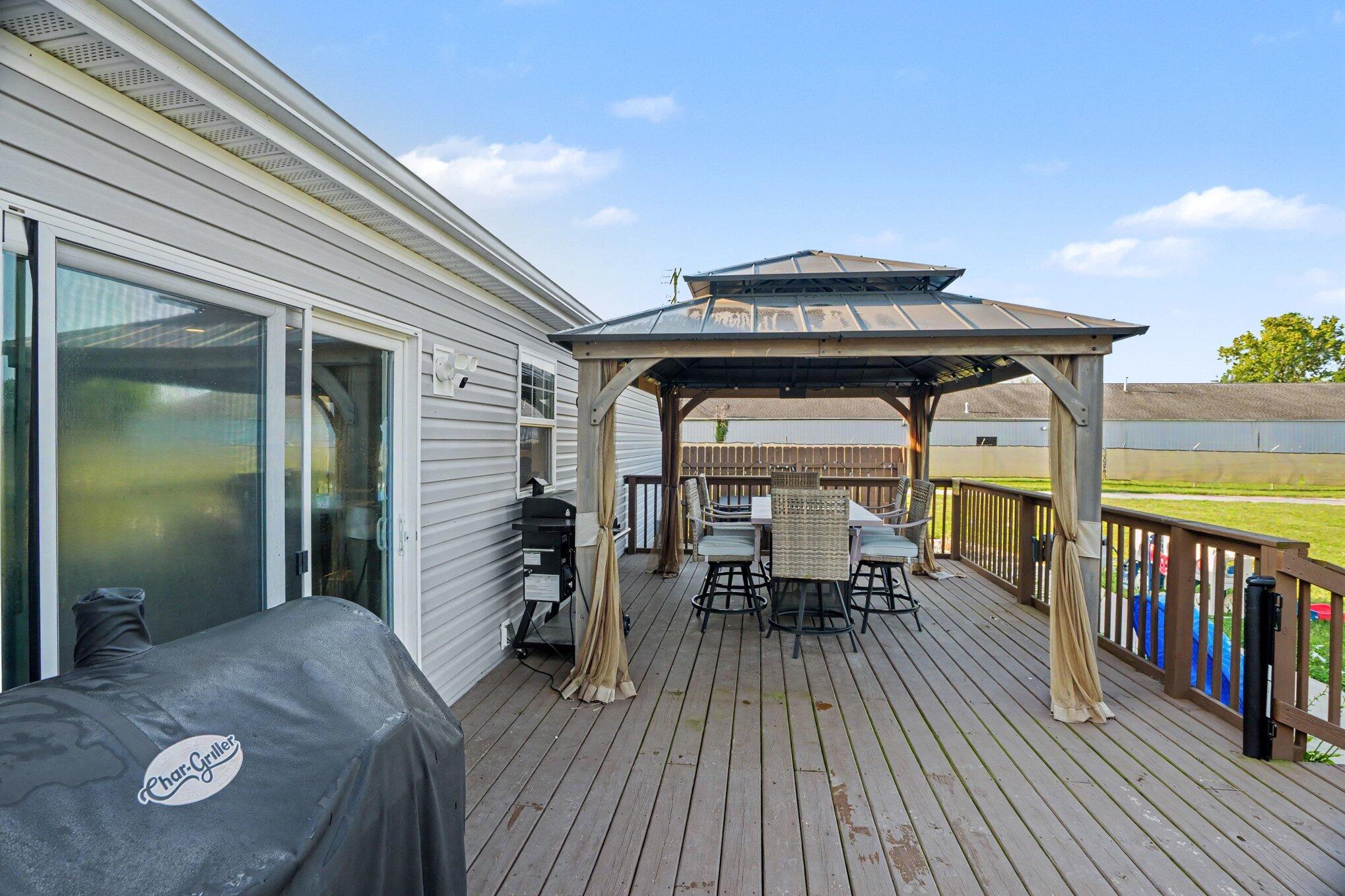 58062 Park Place Dowagiac MI 49047