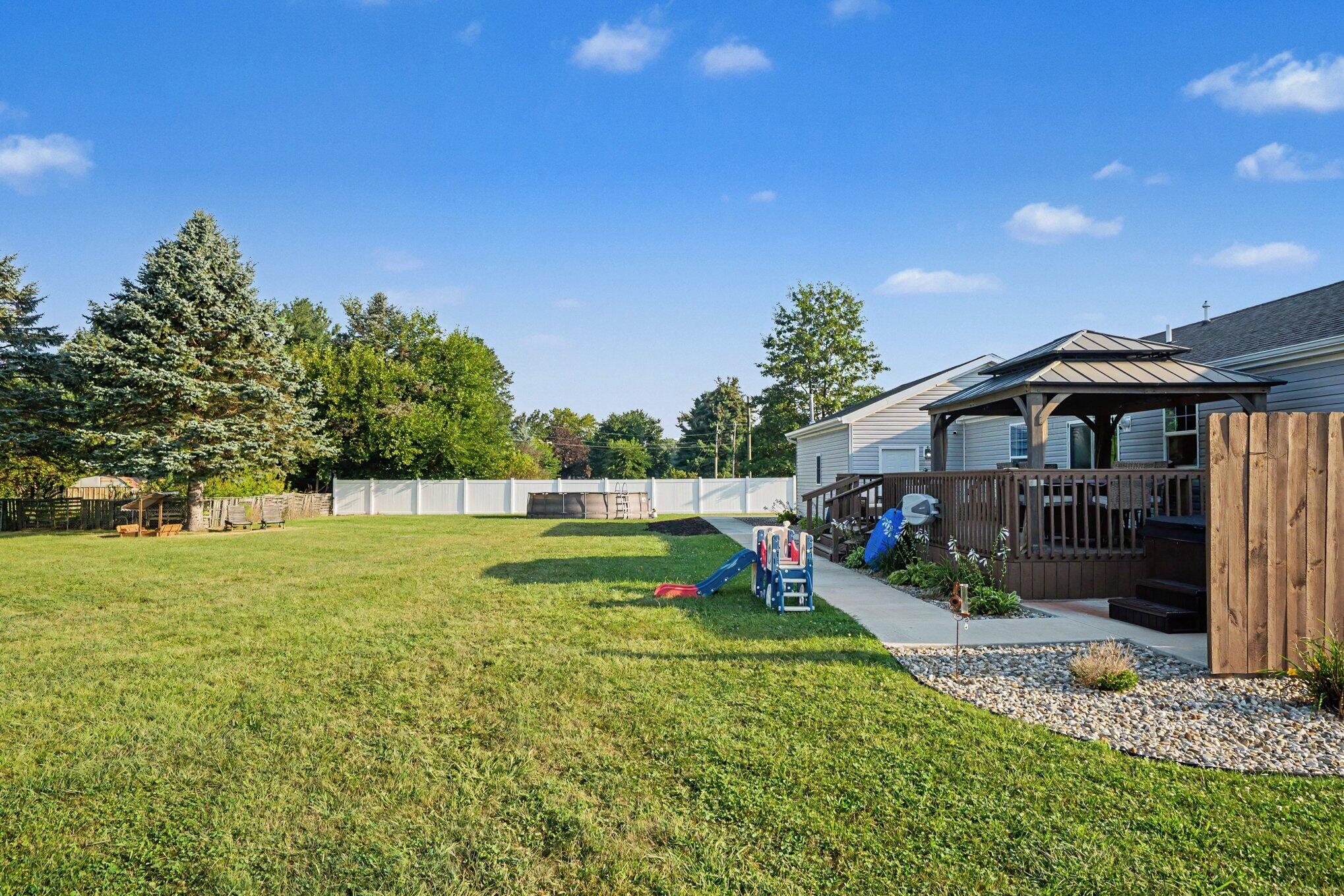 58062 Park Place Dowagiac MI 49047