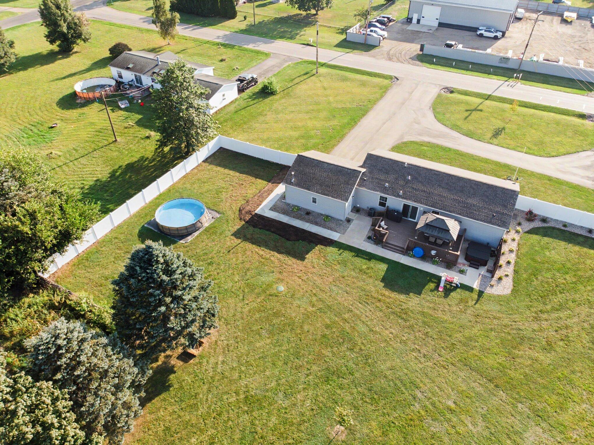 58062 Park Place Dowagiac MI 49047