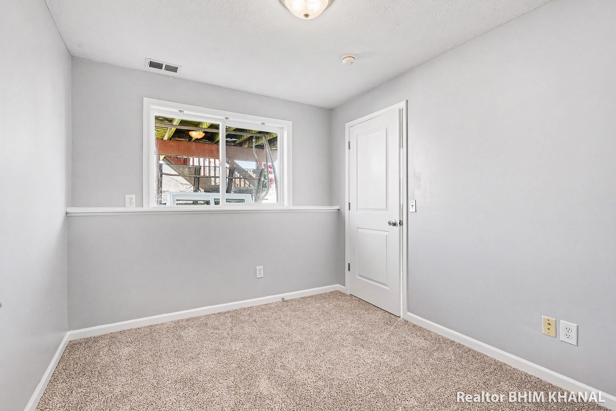 3721 Cedar Landing Drive SE Grand Rapids MI 49512