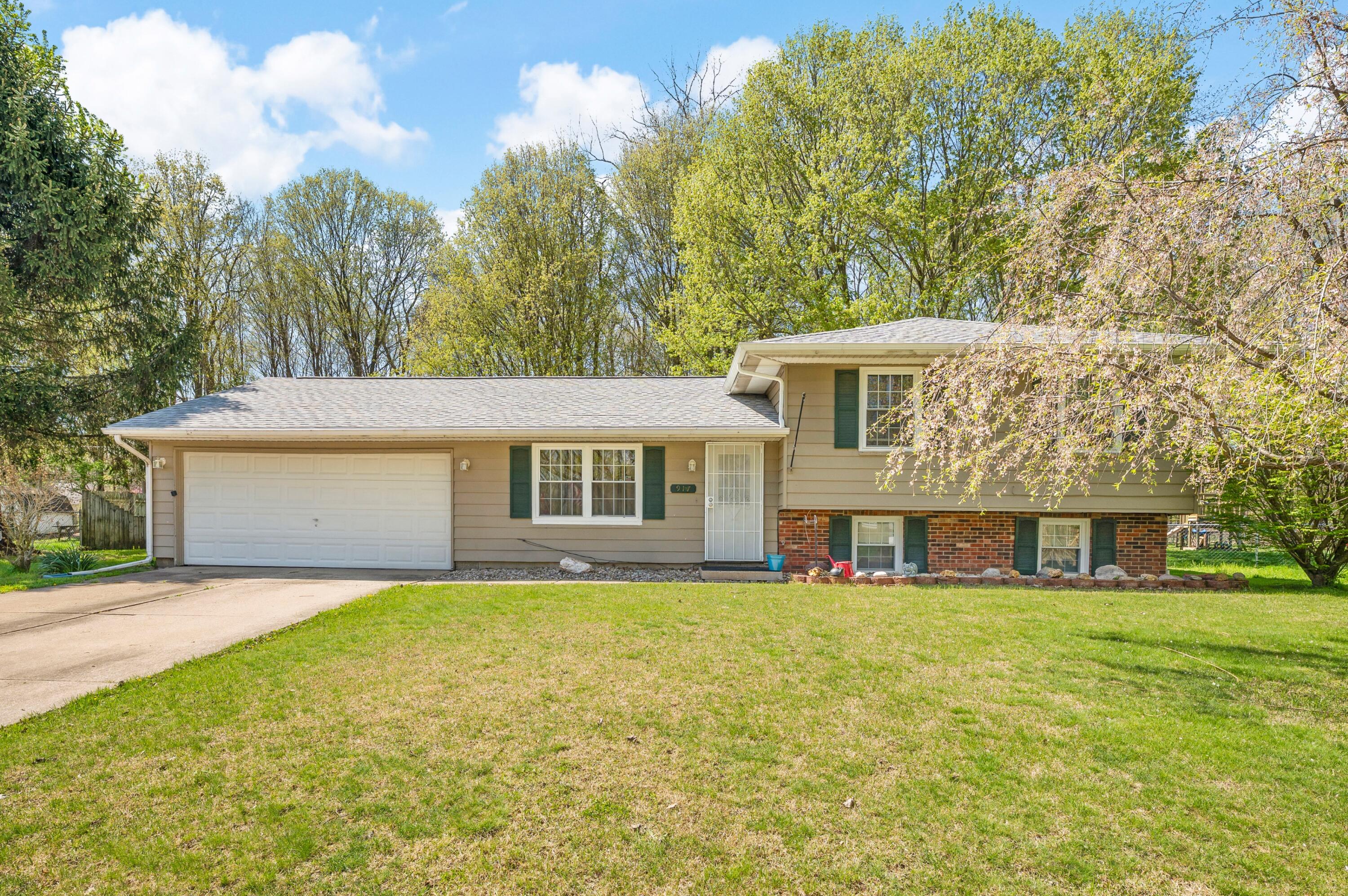 917 Kensington Drive Niles MI 49120