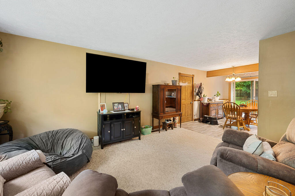 917 Kensington Drive Niles MI 49120