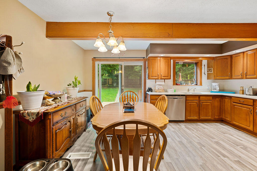 917 Kensington Drive Niles MI 49120