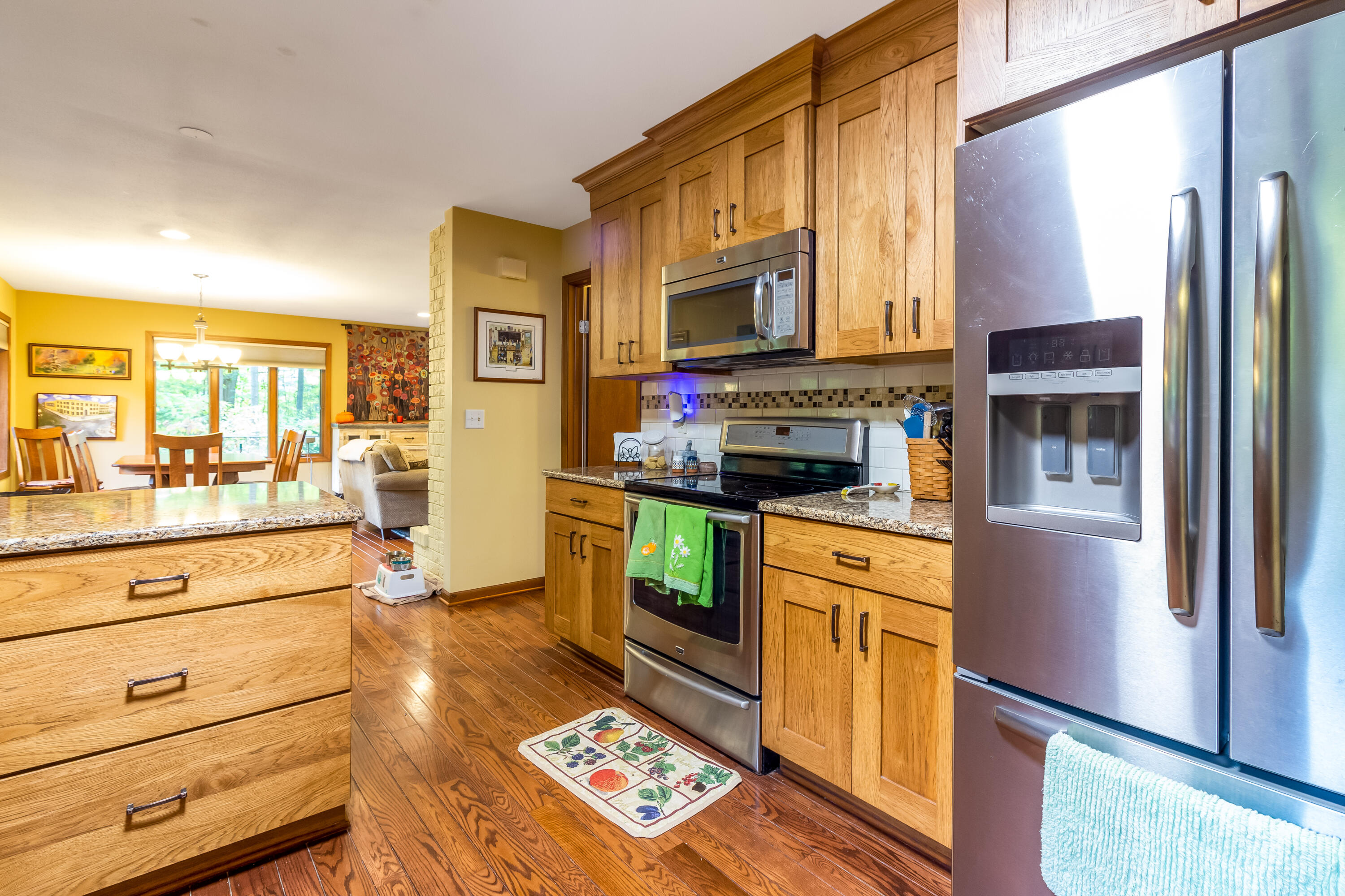 6565 Riverside Road Fennville MI 49408