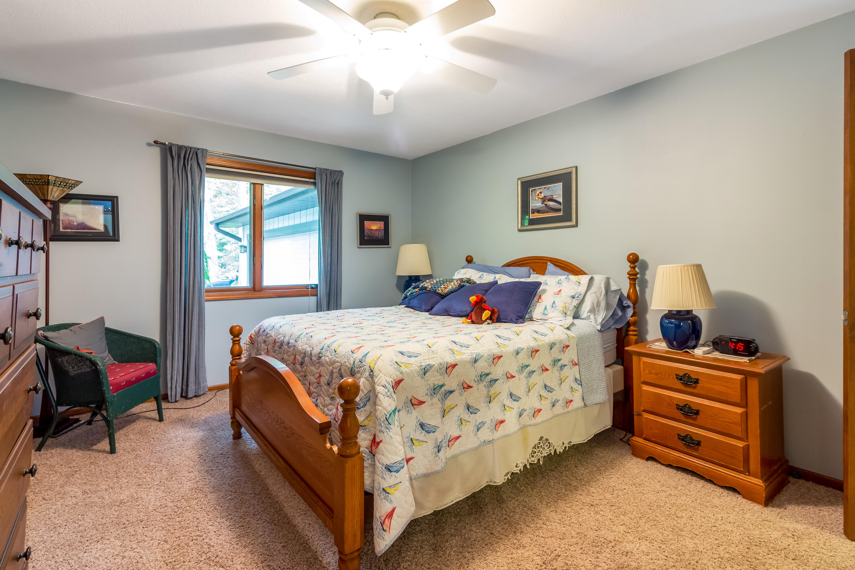 6565 Riverside Road Fennville MI 49408