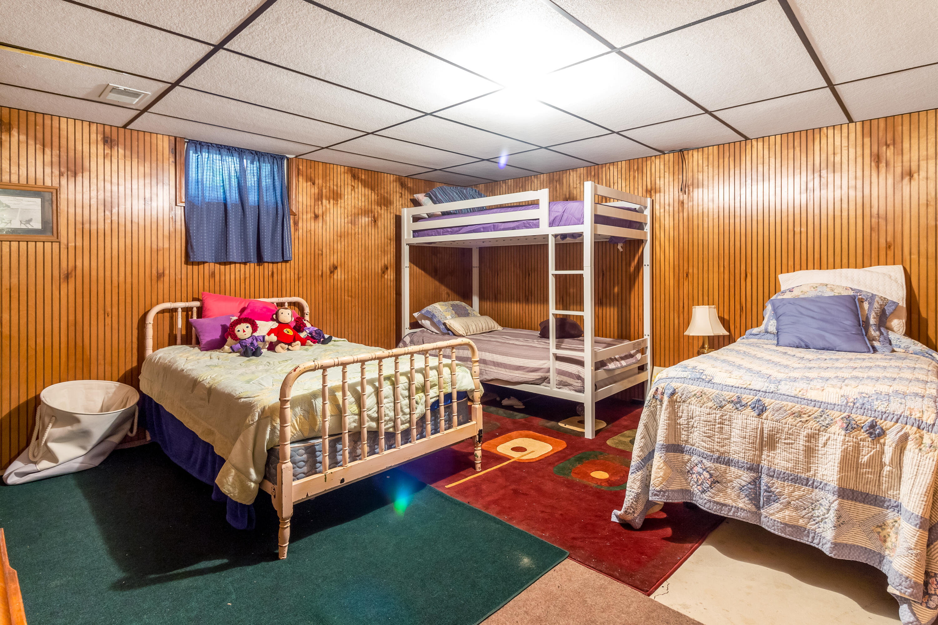 6565 Riverside Road Fennville MI 49408