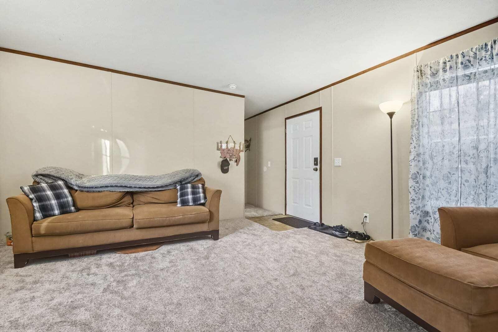6108 Skipton Drive SW Grand Rapids MI 49548