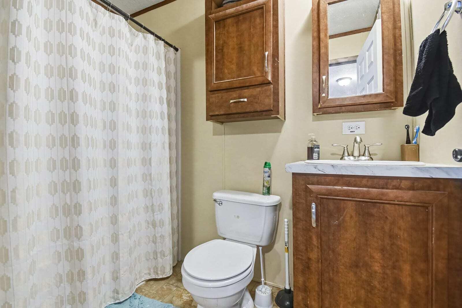 6108 Skipton Drive SW Grand Rapids MI 49548