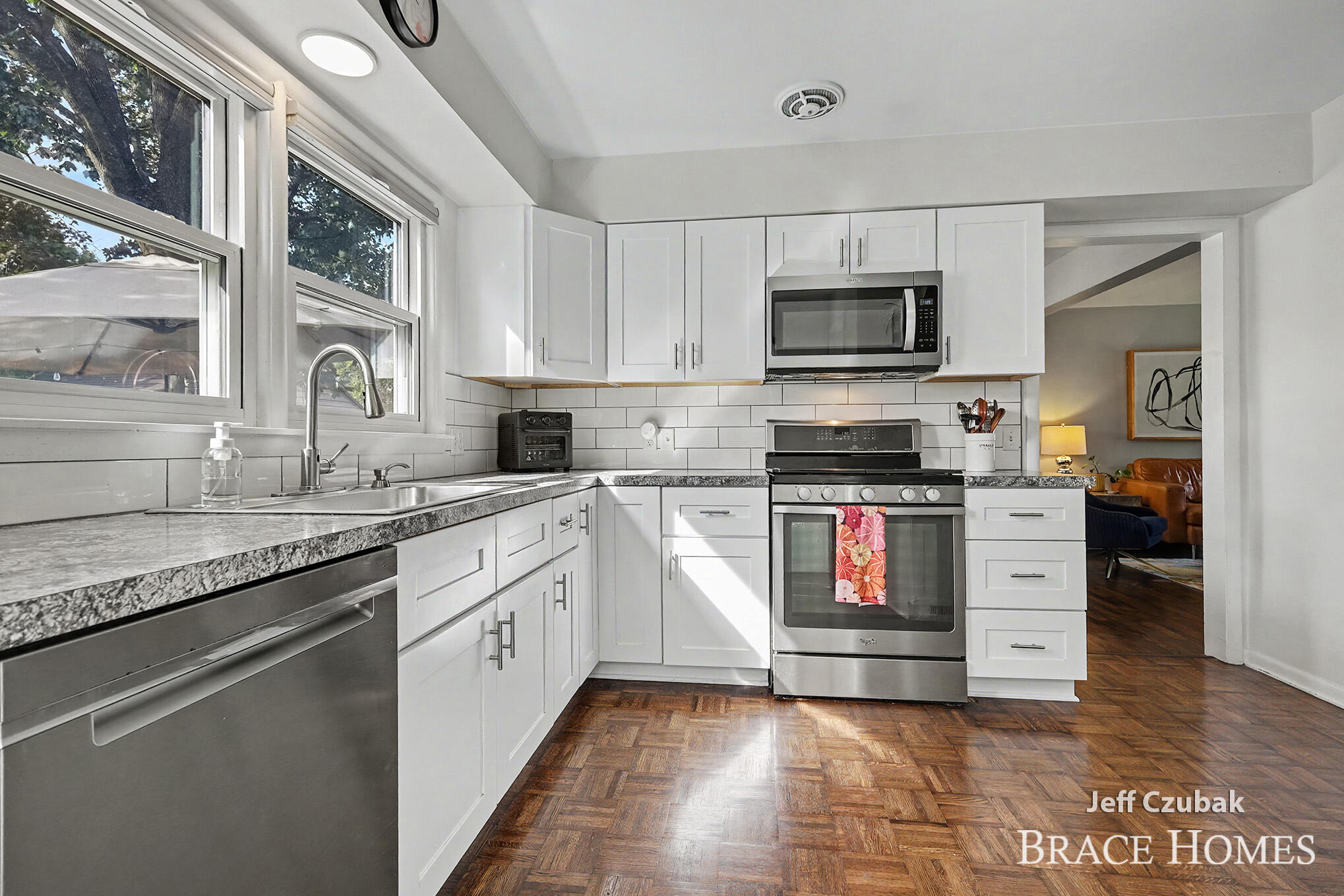 1850 Orville Street SE Grand Rapids MI 49506