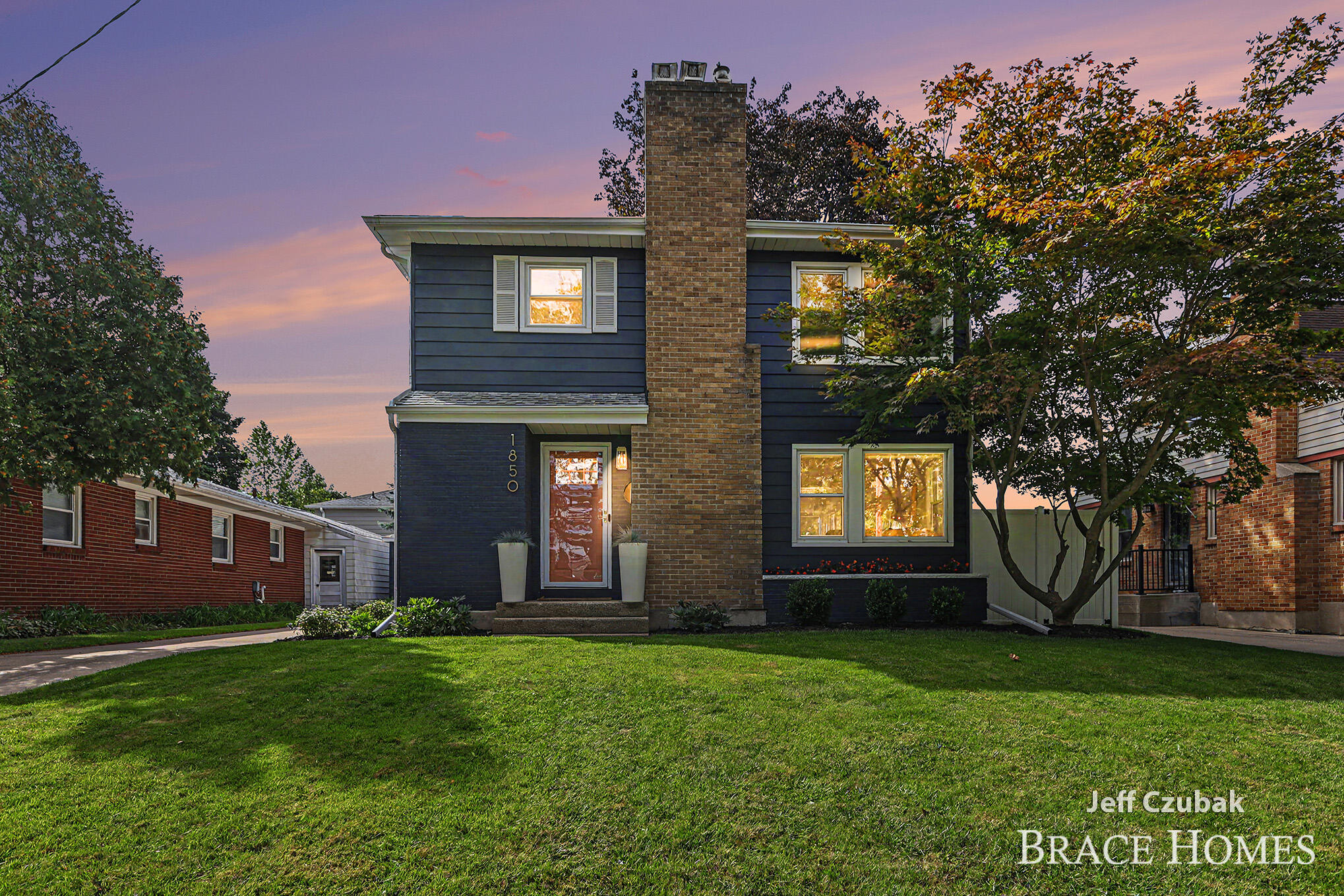 1850 Orville Street SE Grand Rapids MI 49506