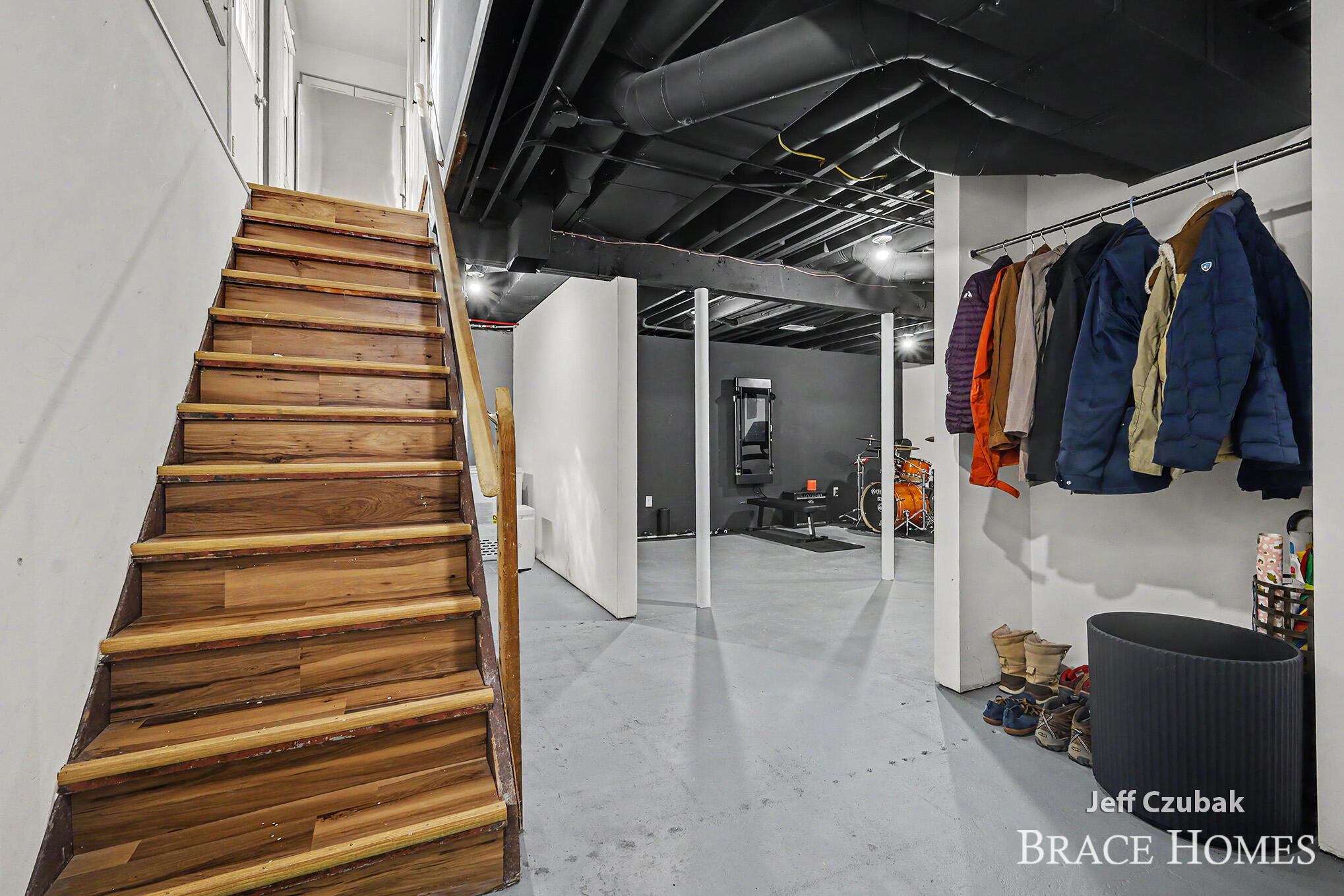 1850 Orville Street SE Grand Rapids MI 49506