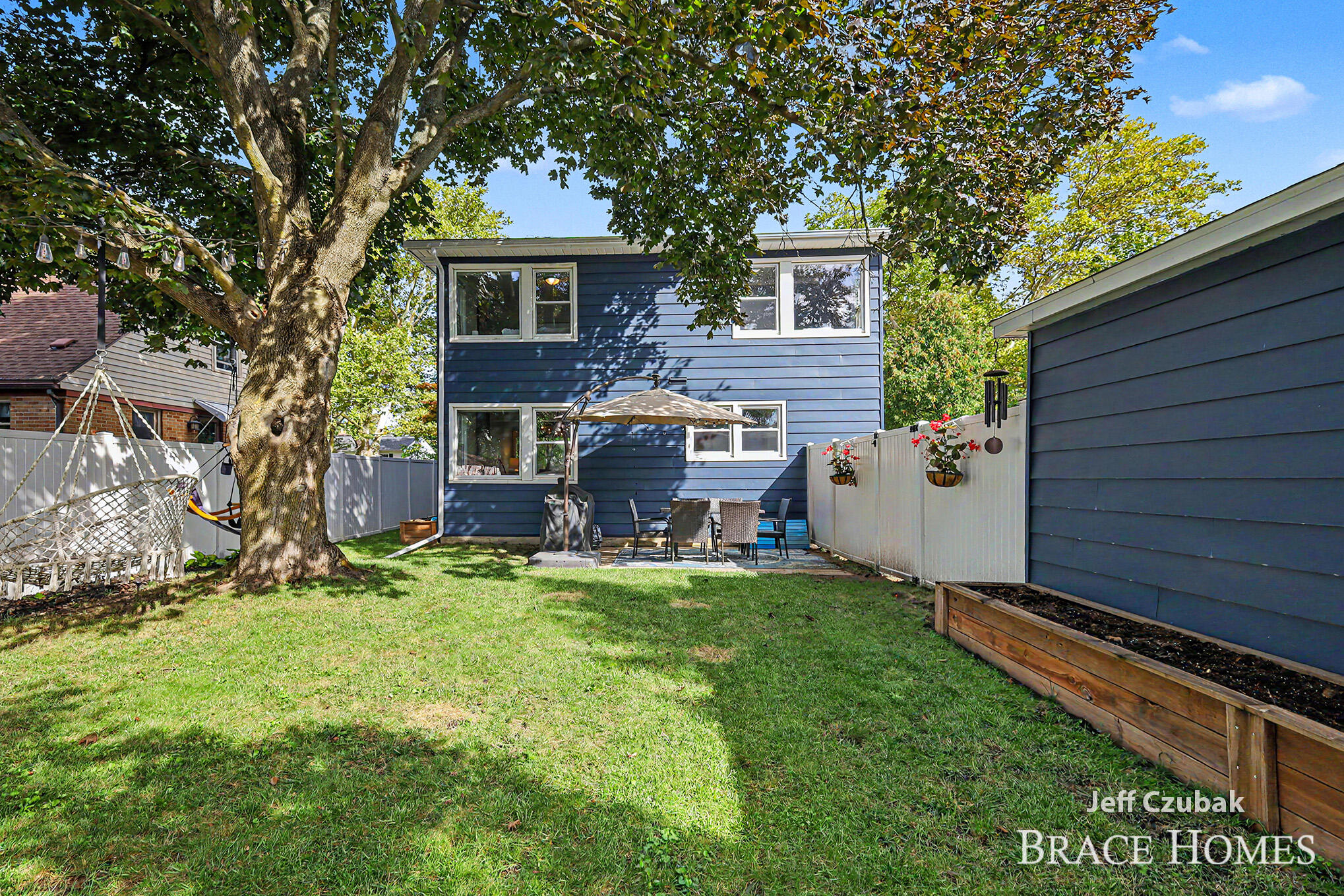 1850 Orville Street SE Grand Rapids MI 49506