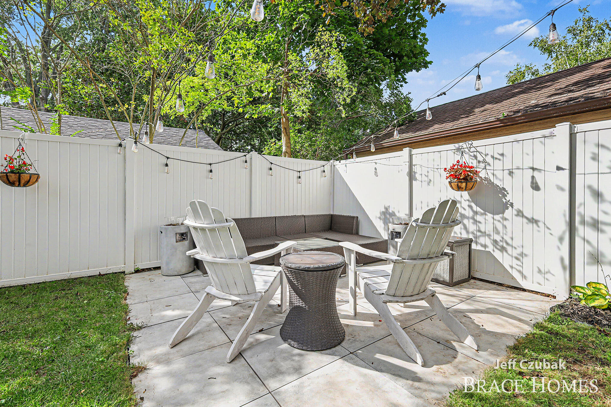 1850 Orville Street SE Grand Rapids MI 49506