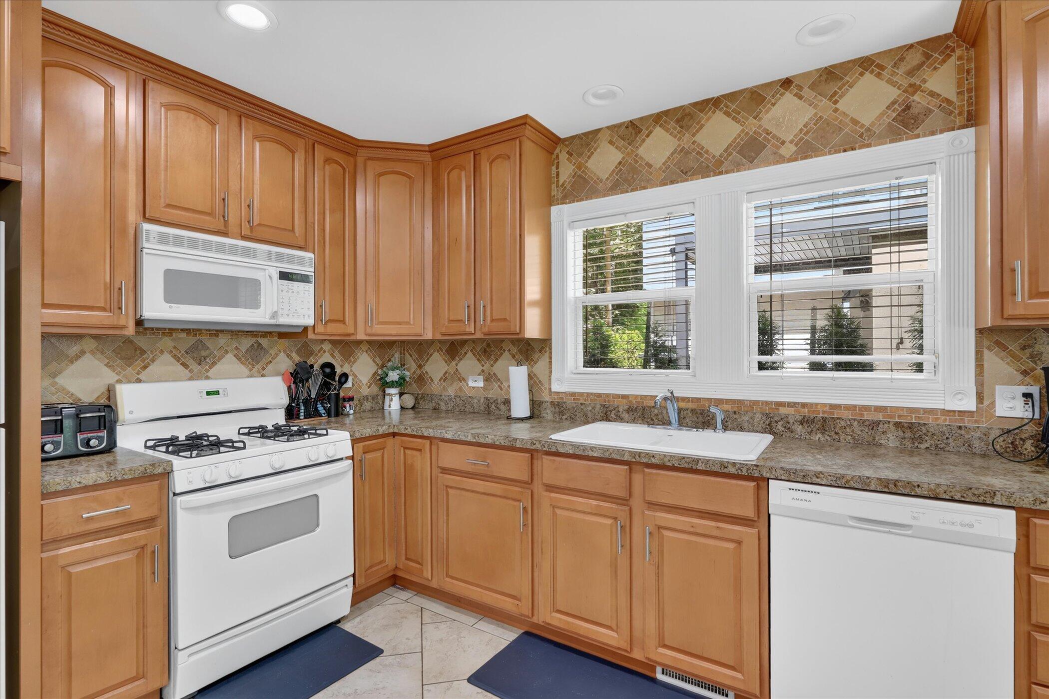10268 51st Street Grand Junction MI 49056