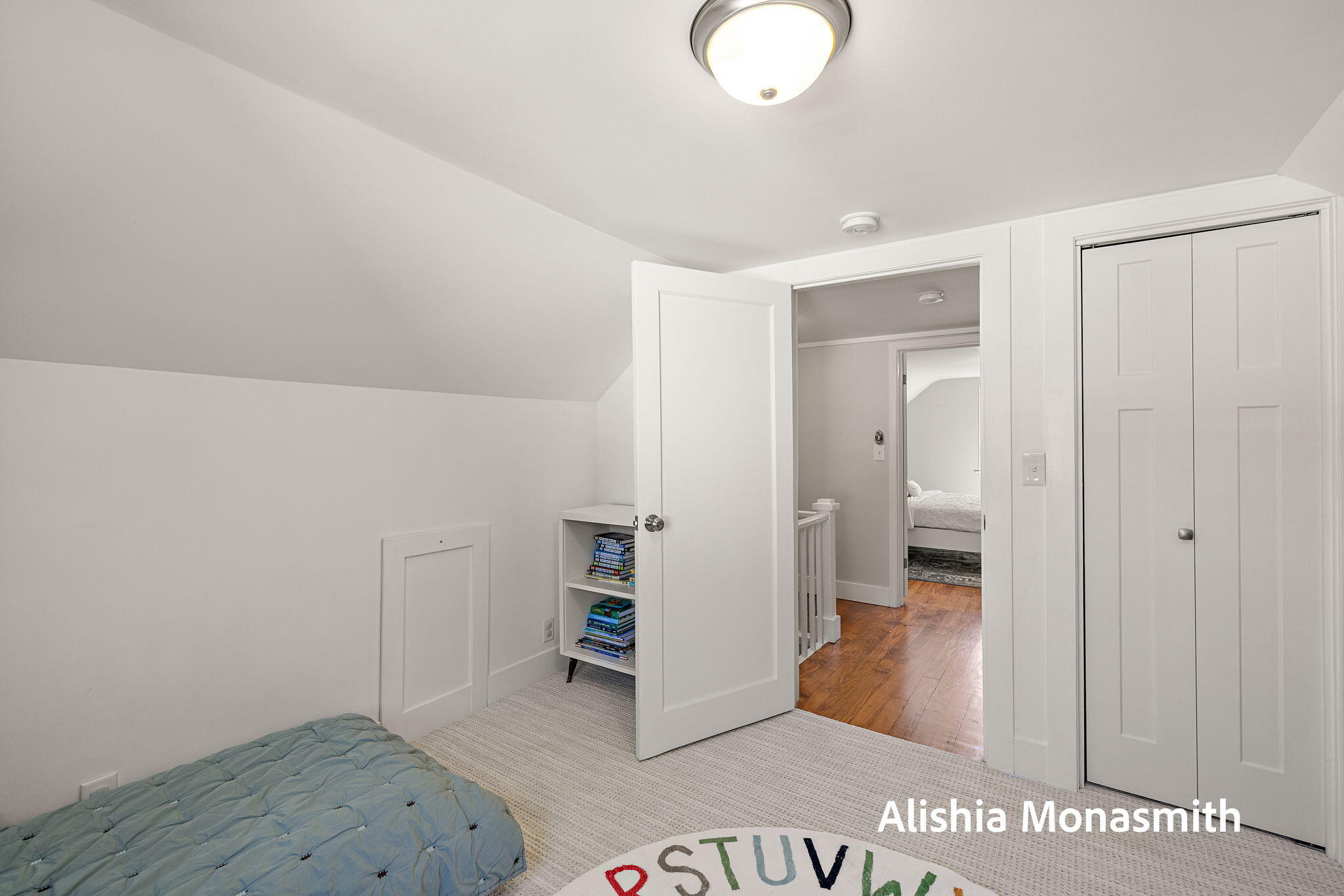 938 Colfax Avenue Grand Haven MI 49417
