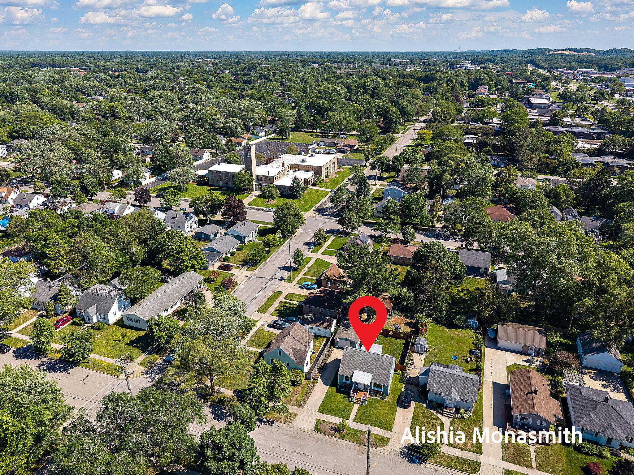 938 Colfax Avenue Grand Haven MI 49417