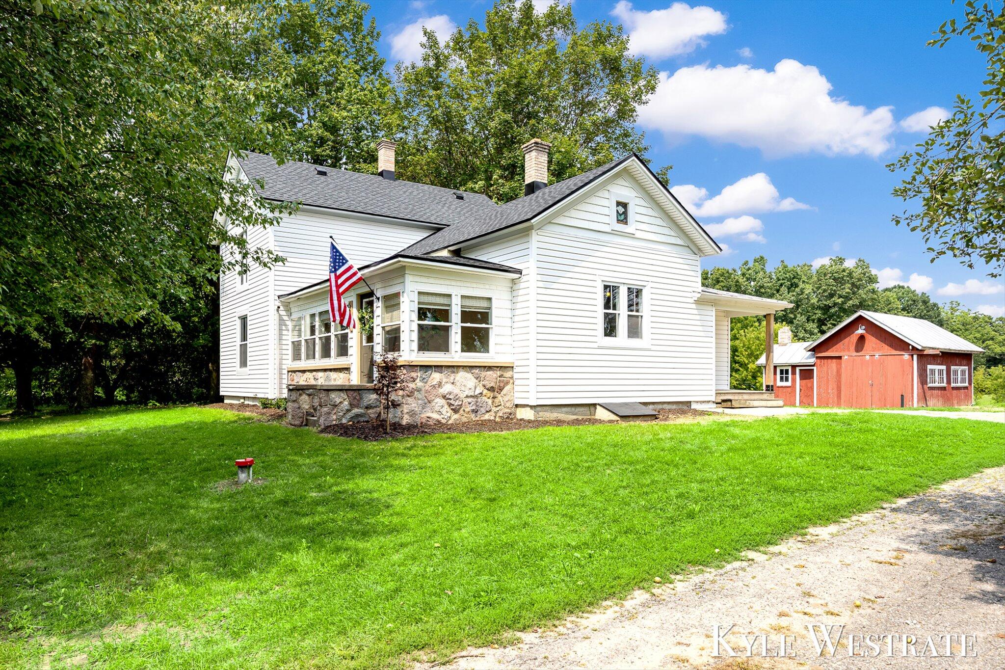 6411 11 Mile Road NE Rockford MI 49341