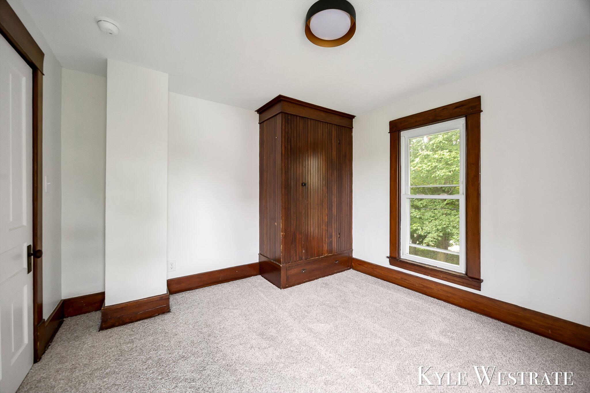 6411 11 Mile Road NE Rockford MI 49341