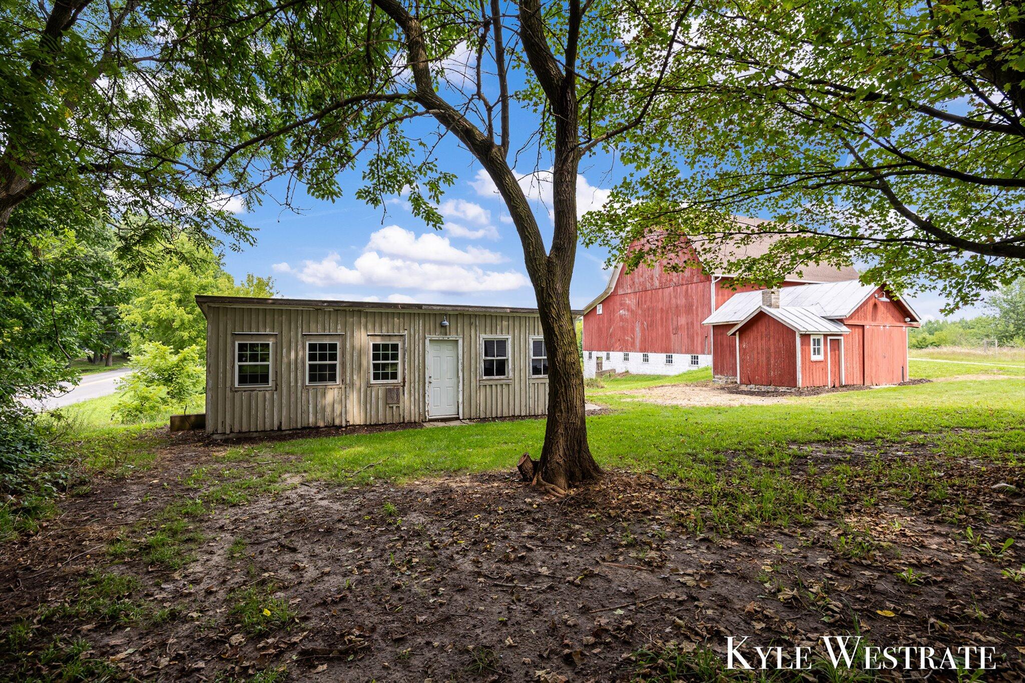 6411 11 Mile Road NE Rockford MI 49341