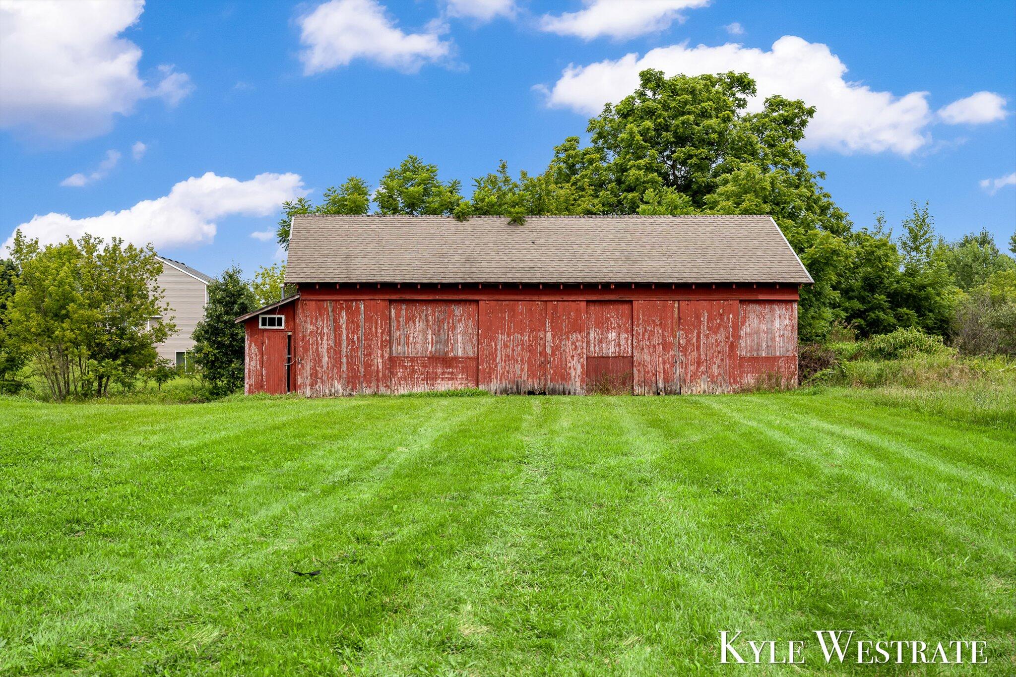 6411 11 Mile Road NE Rockford MI 49341