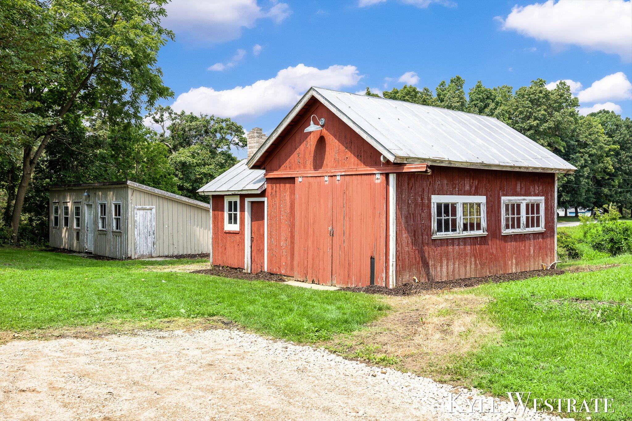 6411 11 Mile Road NE Rockford MI 49341