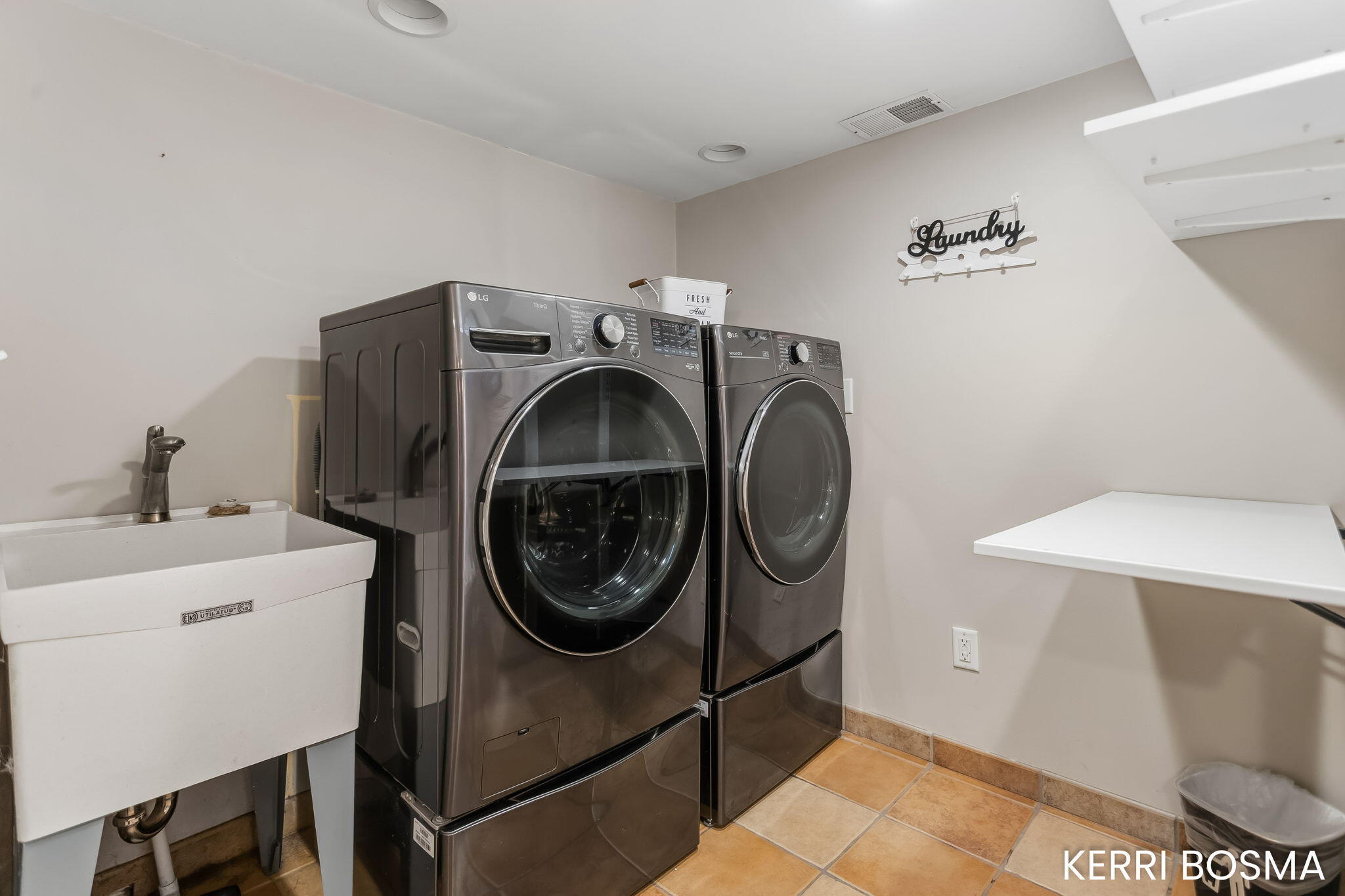 119 Dartmouth Avenue Holland MI 49423