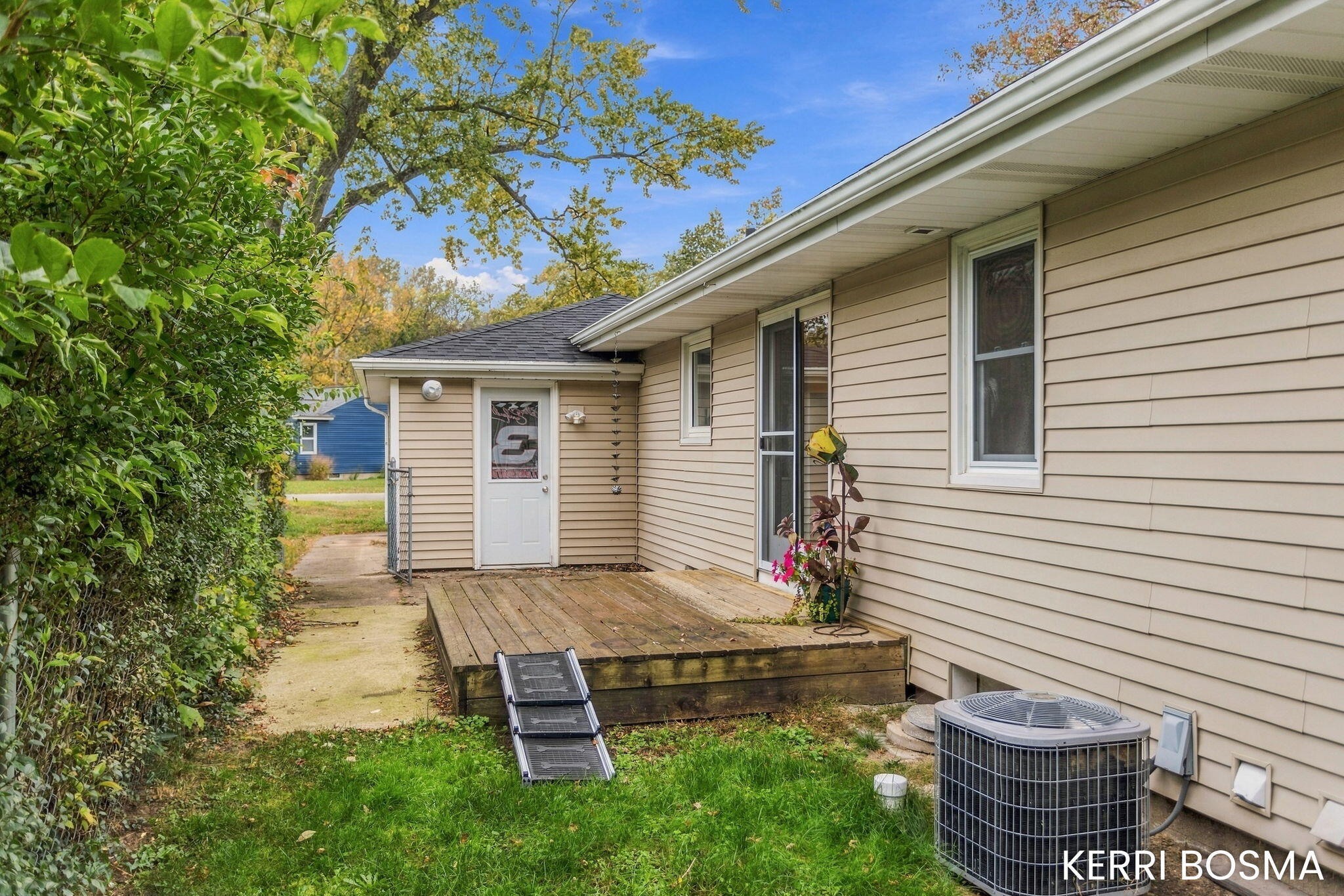 119 Dartmouth Avenue Holland MI 49423