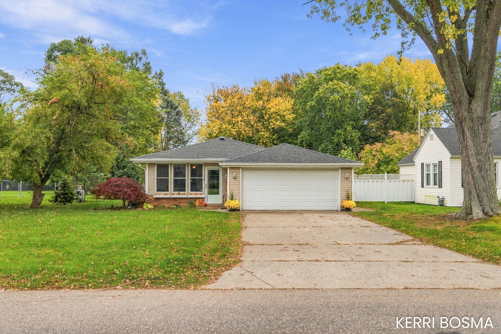 119 Dartmouth Avenue Holland MI 49423