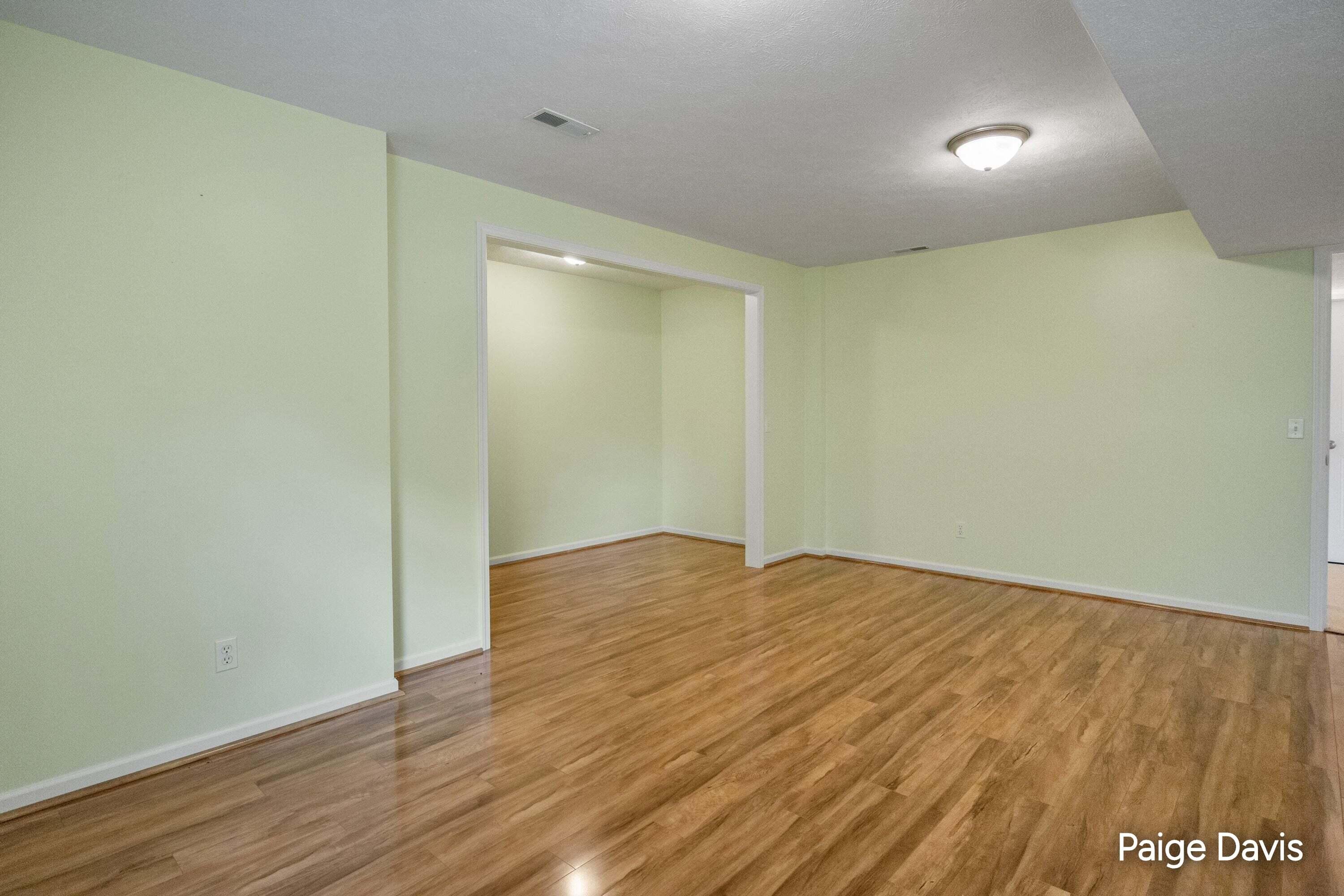 4596 Cider Wood Drive NW Grand Rapids MI 49534