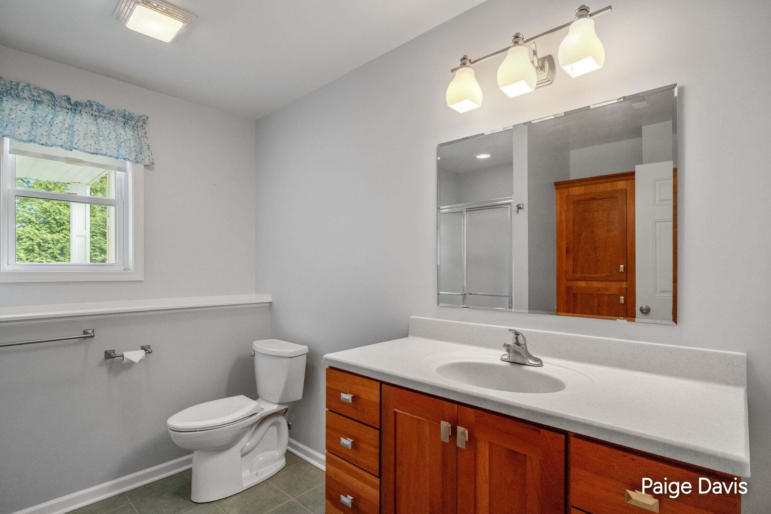 4596 Cider Wood Drive NW Grand Rapids MI 49534