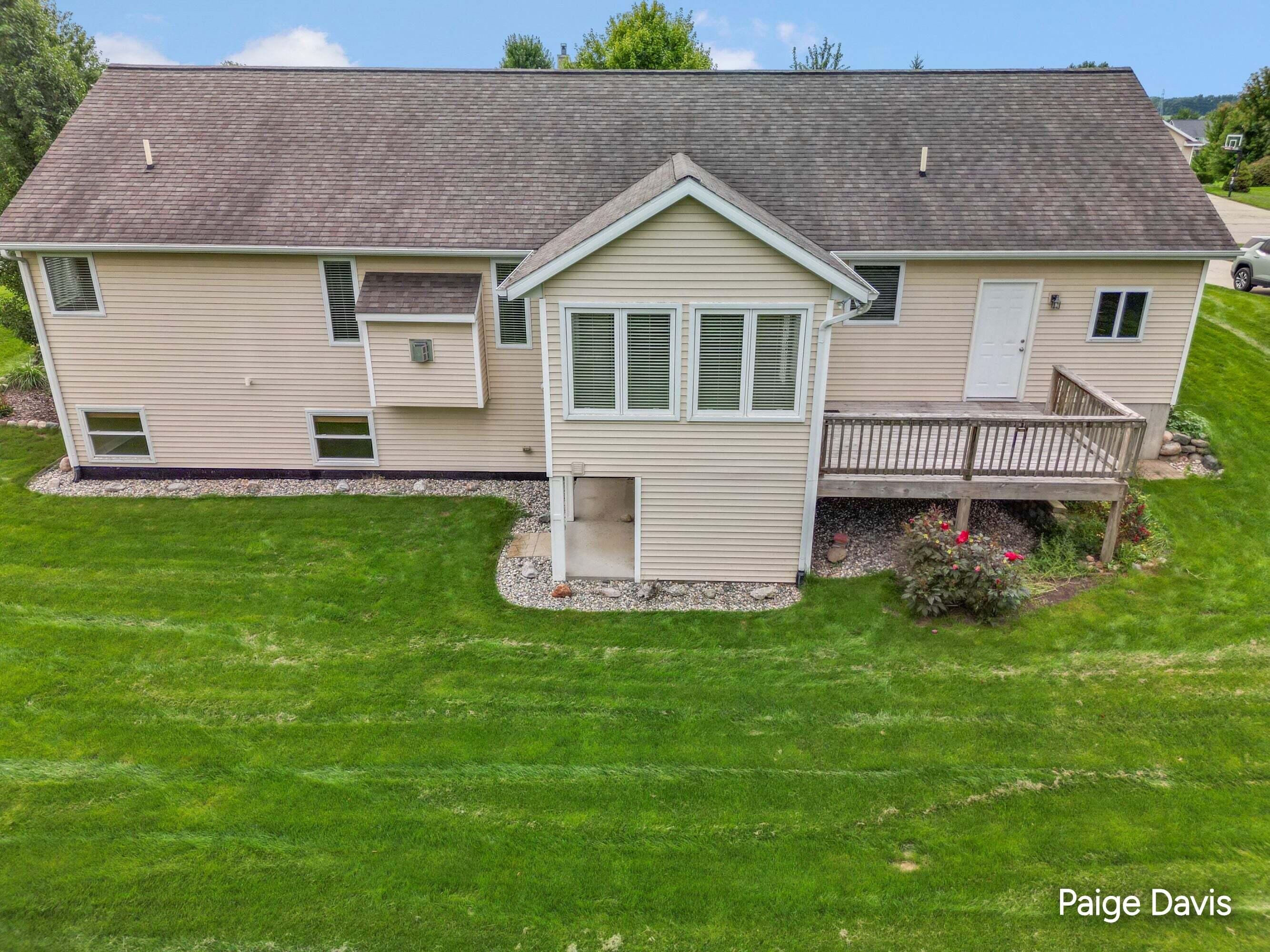 4596 Cider Wood Drive NW Grand Rapids MI 49534