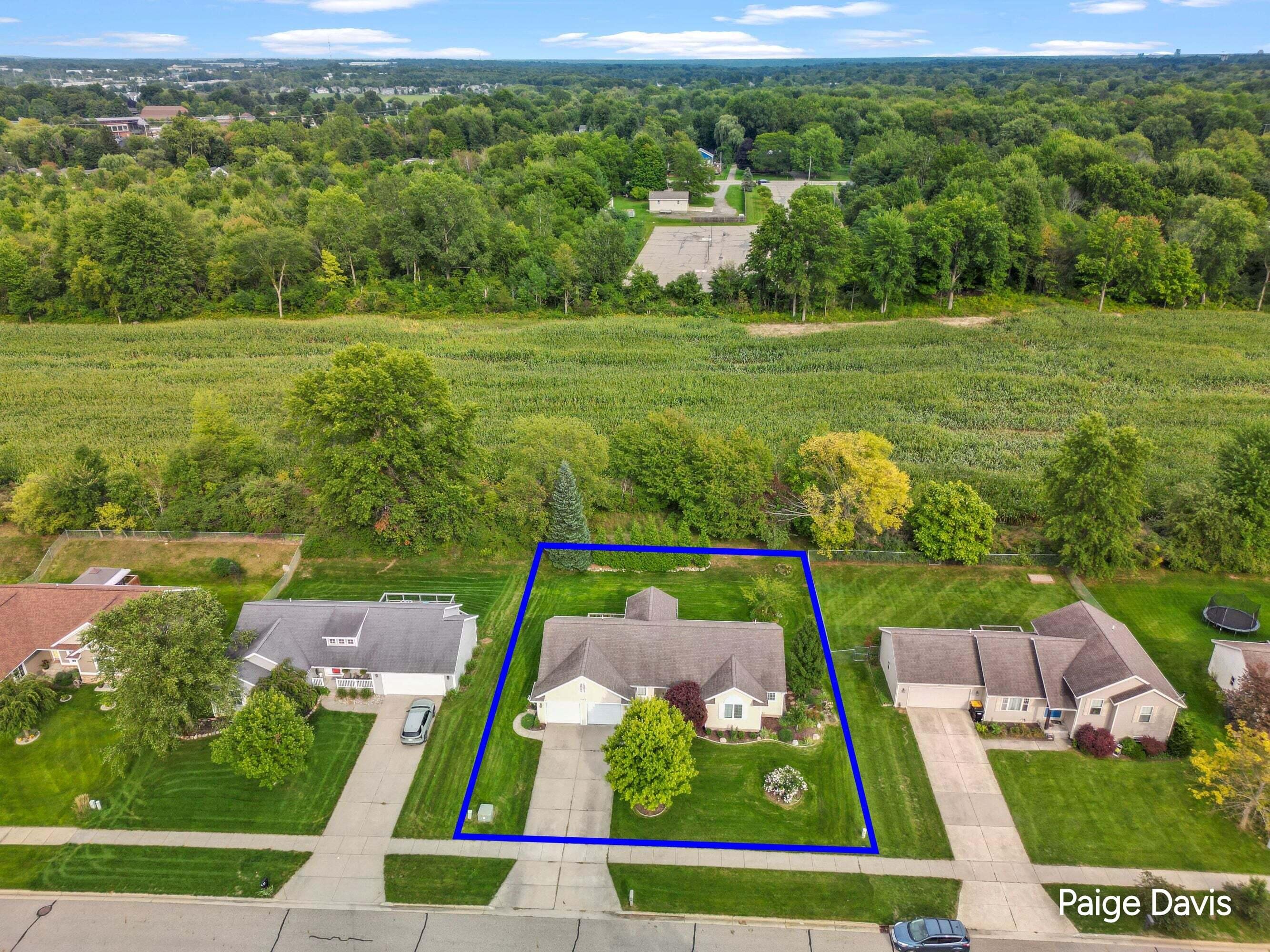 4596 Cider Wood Drive NW Grand Rapids MI 49534