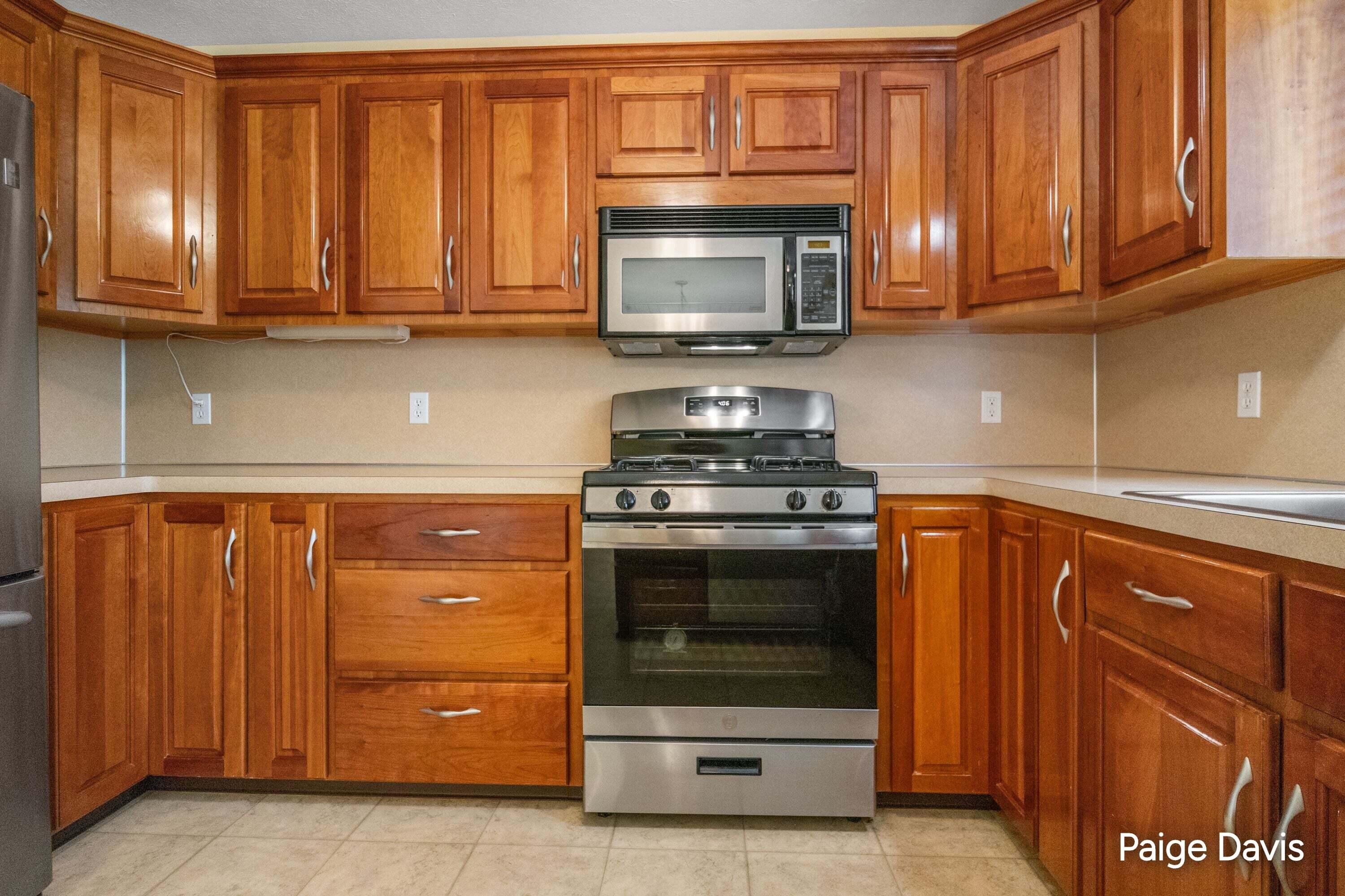 4596 Cider Wood Drive NW Grand Rapids MI 49534