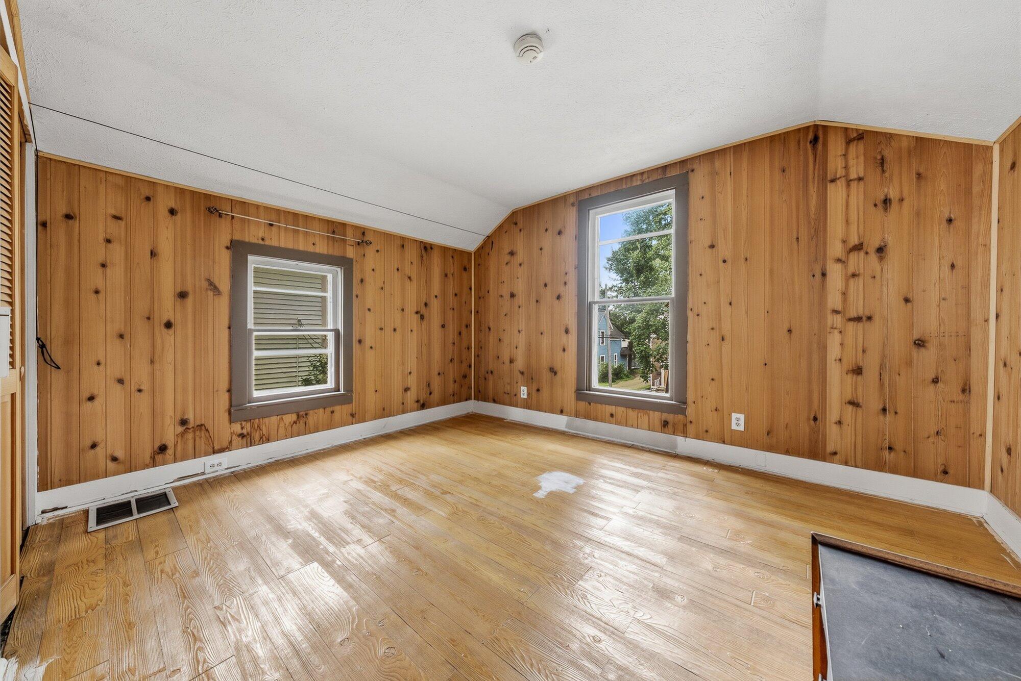 717 Mccourtie Street Kalamazoo MI 49008