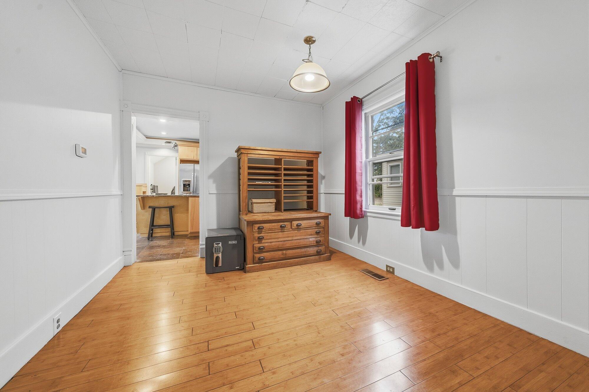 717 Mccourtie Street Kalamazoo MI 49008