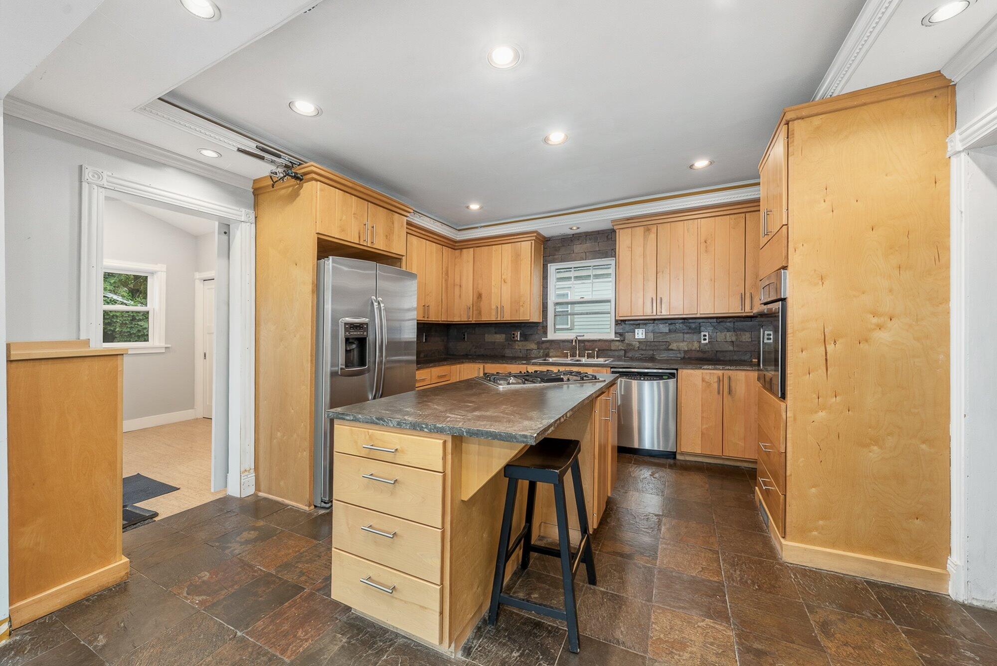 717 Mccourtie Street Kalamazoo MI 49008