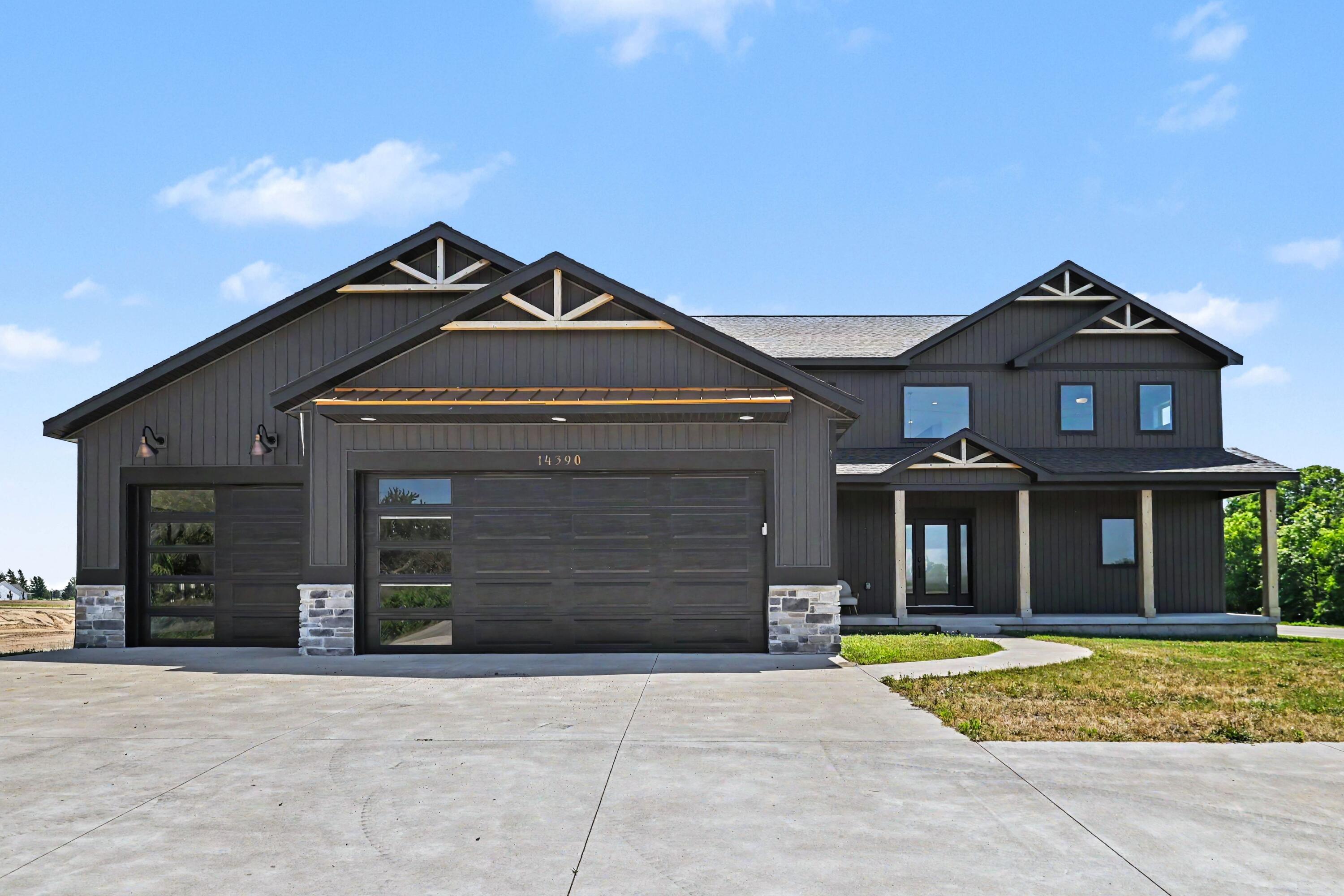 14390 New Holland Street Holland MI 49424