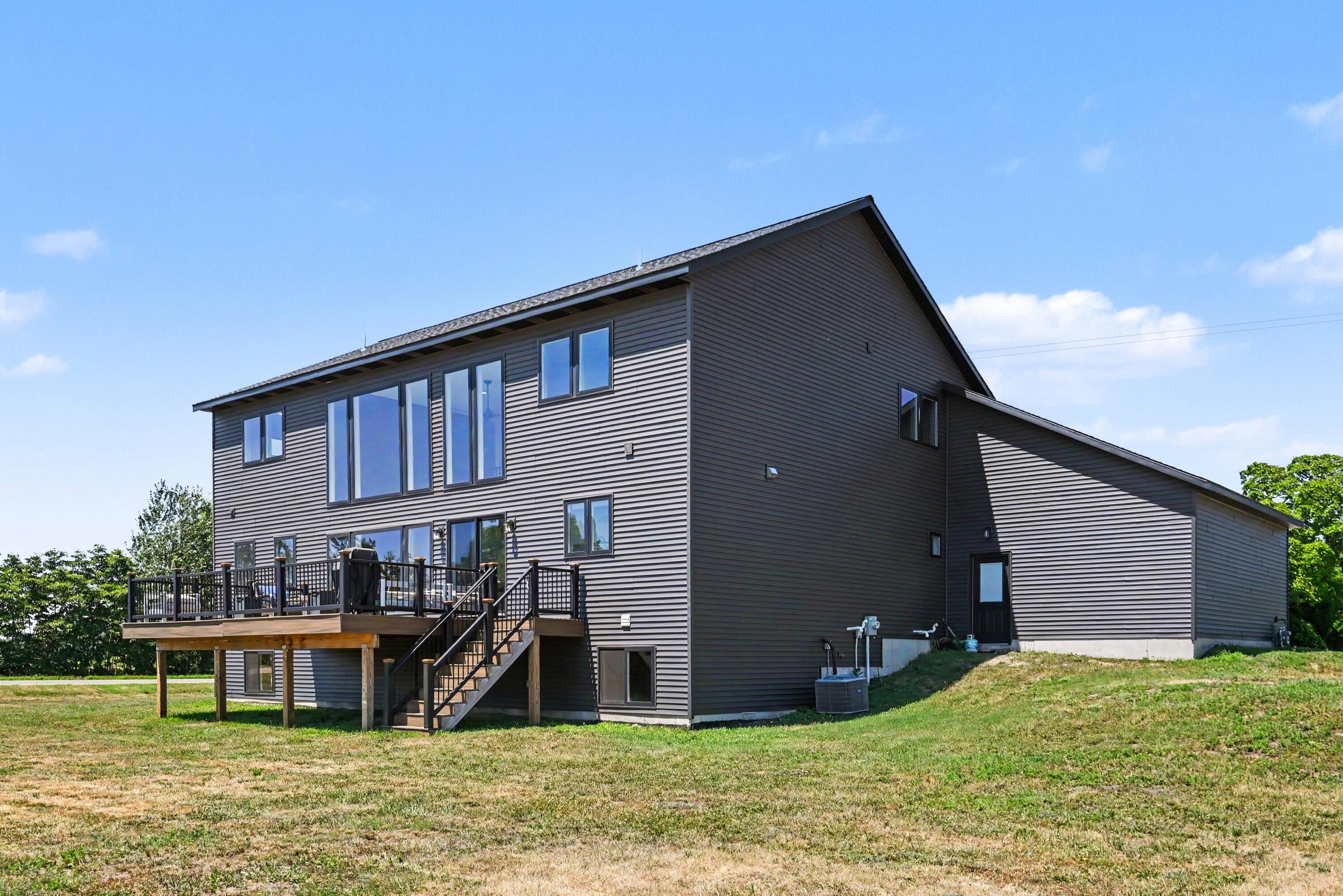 14390 New Holland Street Holland MI 49424